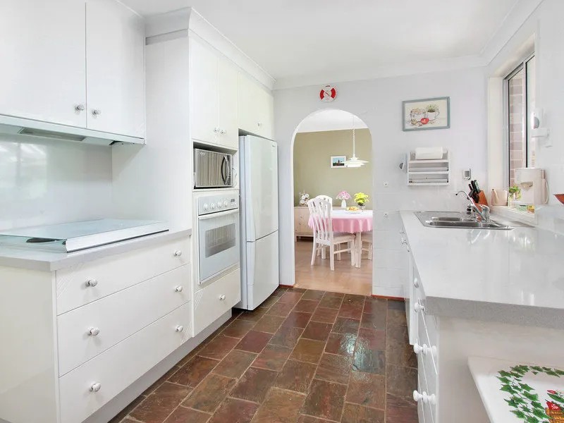 9 Alan Street, Box Hill, NSW 2765