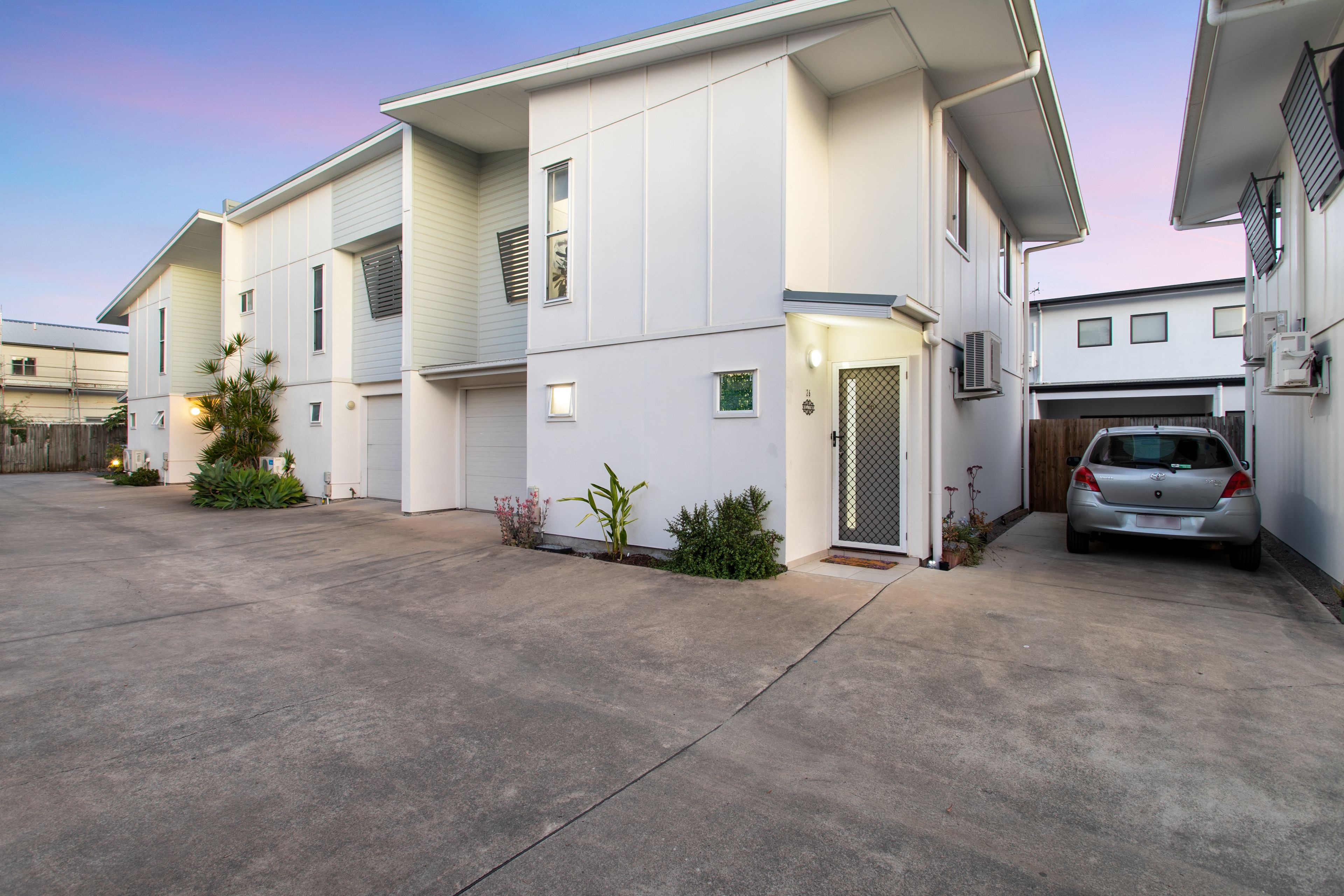 26/13 David Street — photo 11 of 17