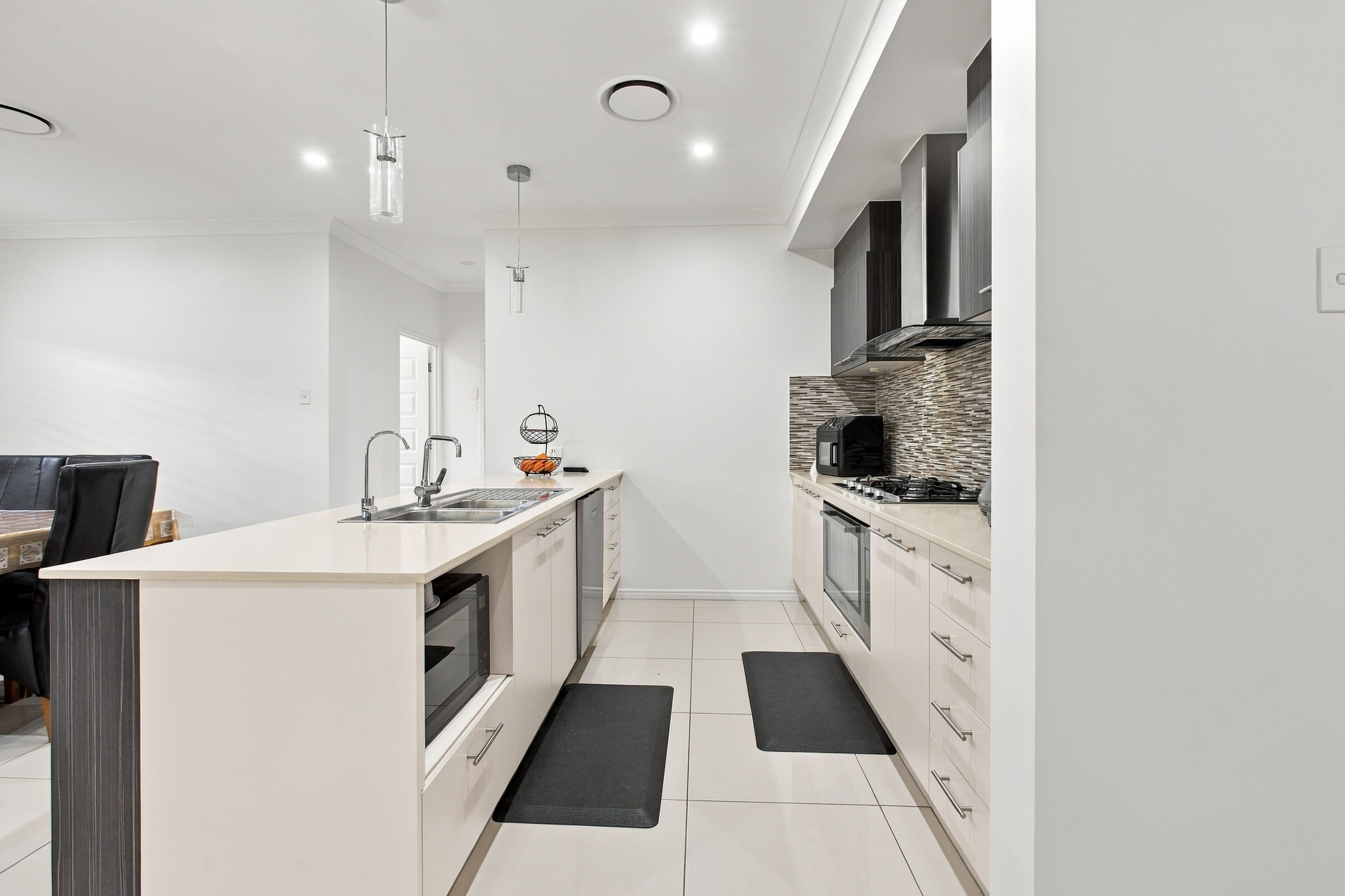1 Beverley Court — photo 3 of 14