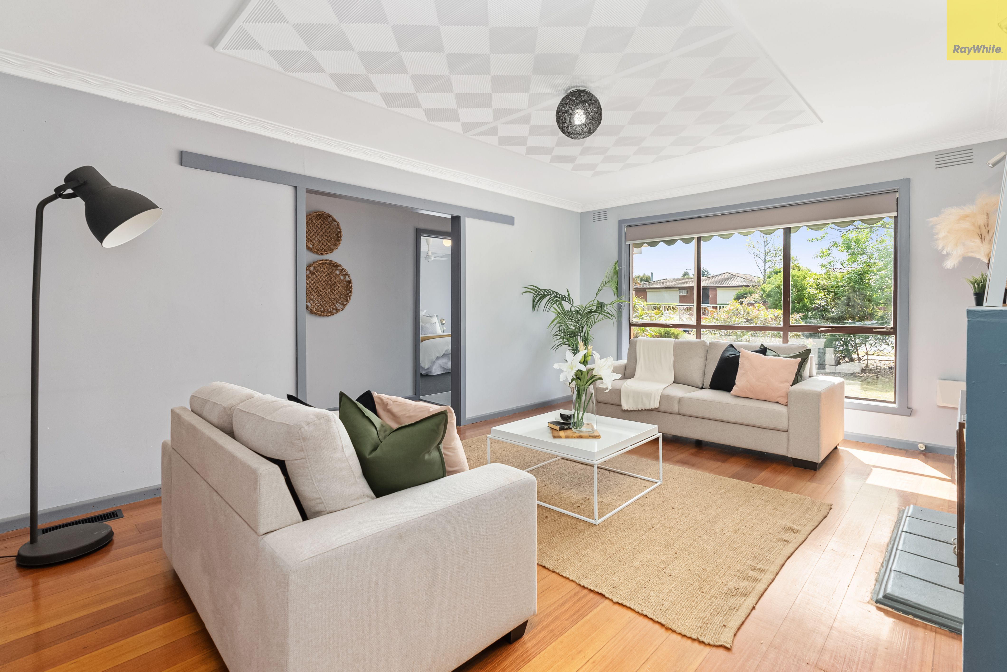 5 Swan Street — photo 5 of 22