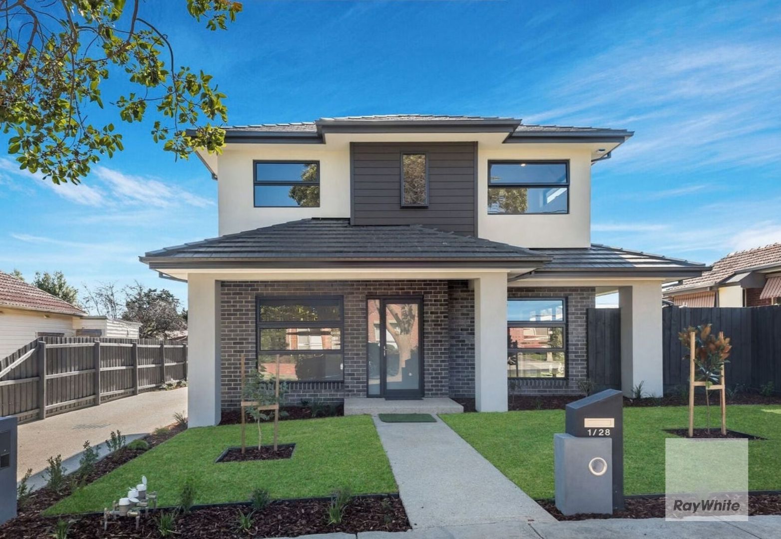1/28 York Street — photo from Ray White Bundoora