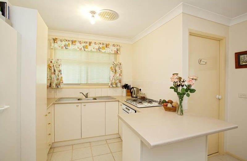 16 Friarbird Crescent, Glenmore Park, NSW 2745
