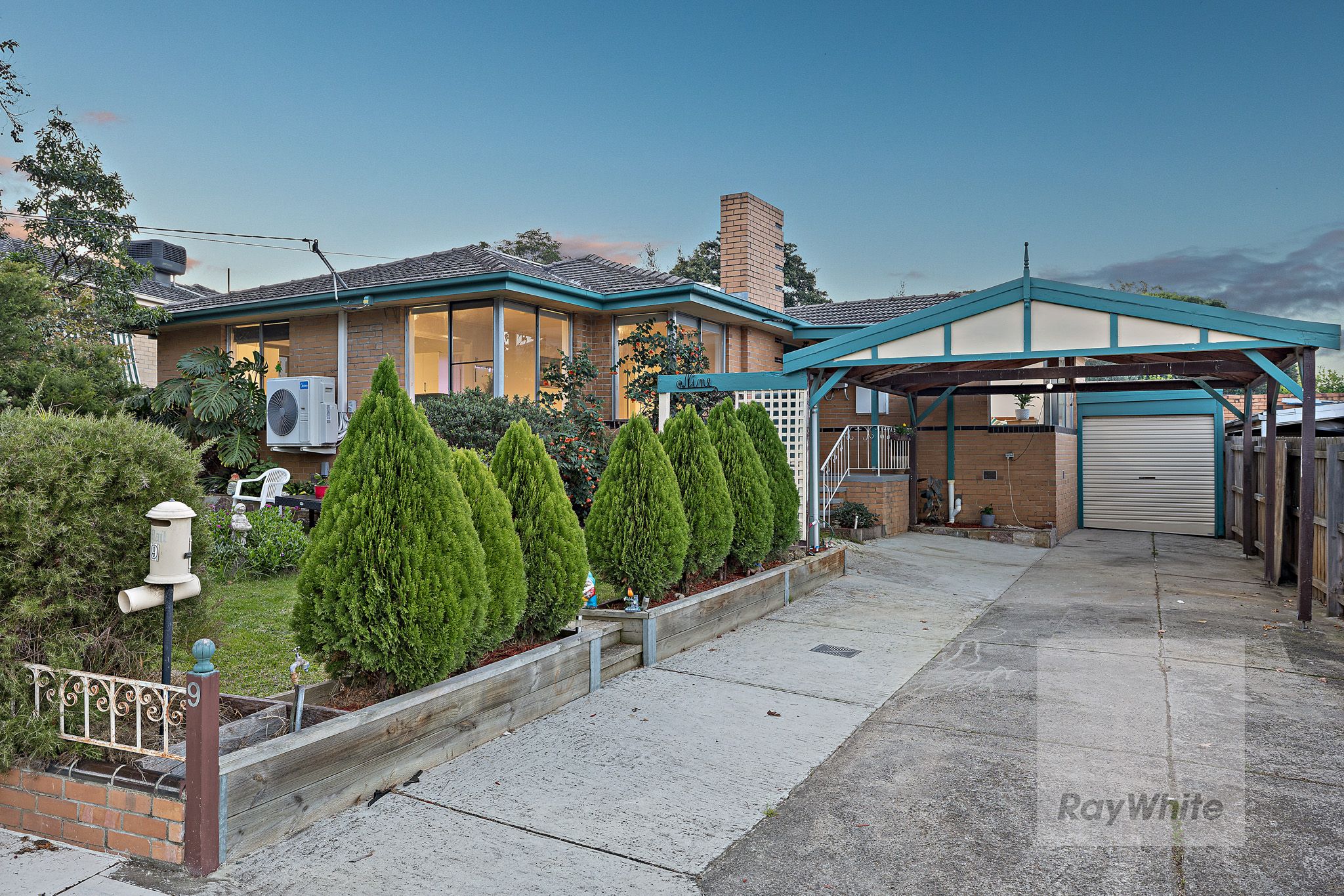 9 Greenwood Drive, Bundoora, VIC 3083