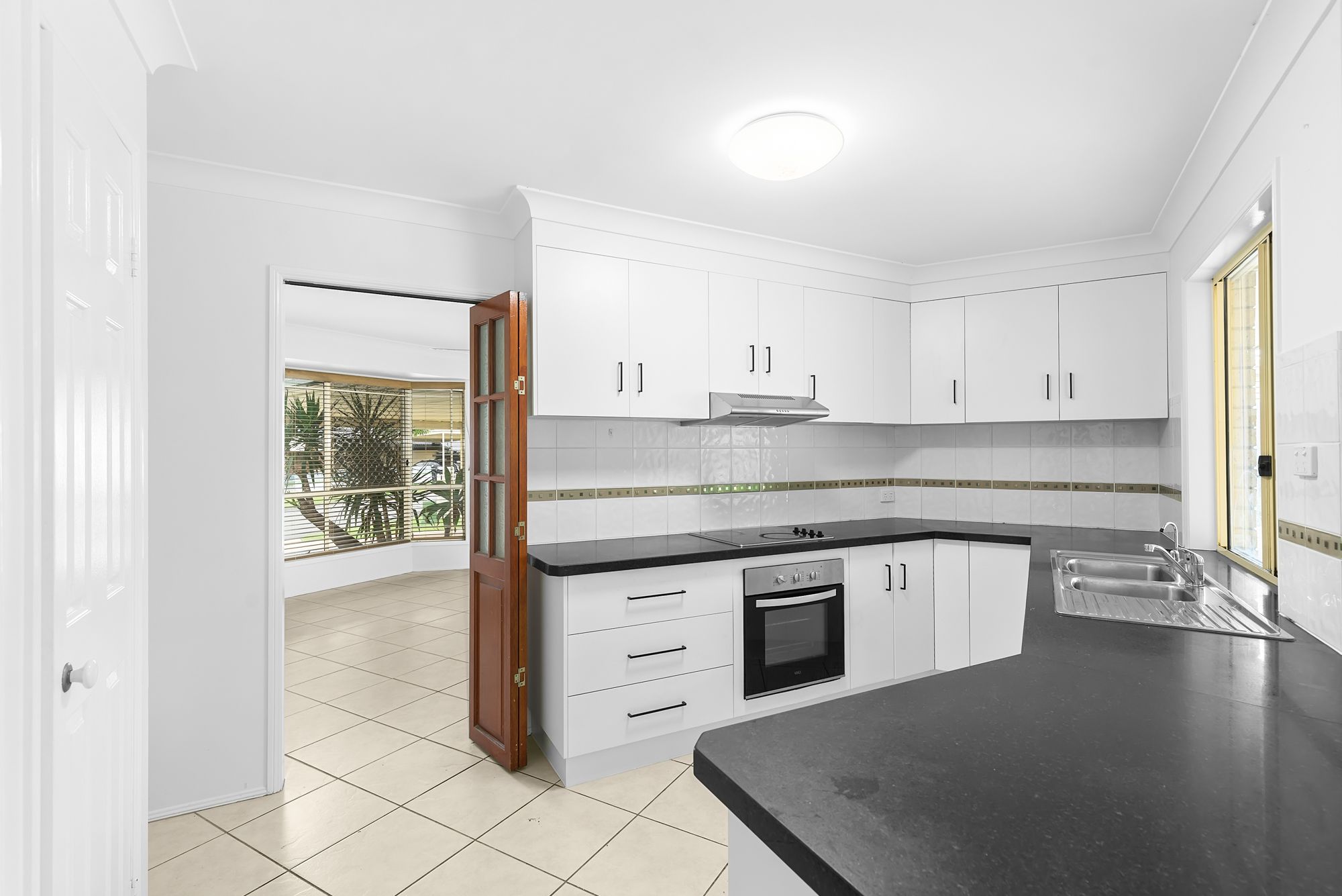 37 Solomon Crescent, Tingalpa, QLD 4173