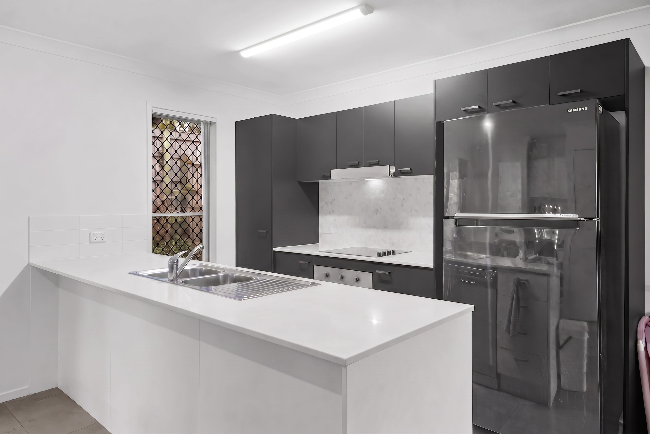 29/29 Claussen Street — photo 4 of 17