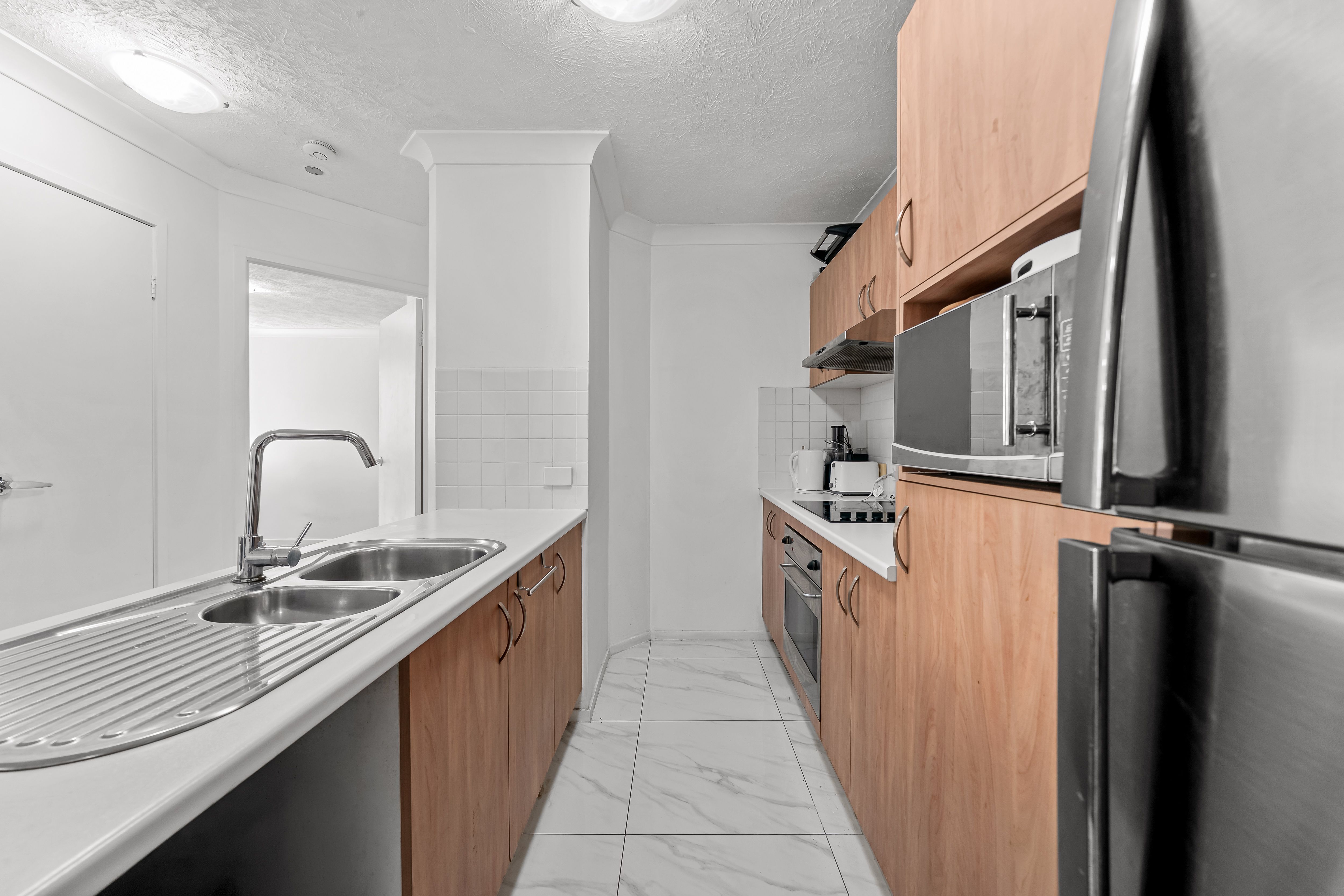 4/18 Mascar Street — photo 11 of 19