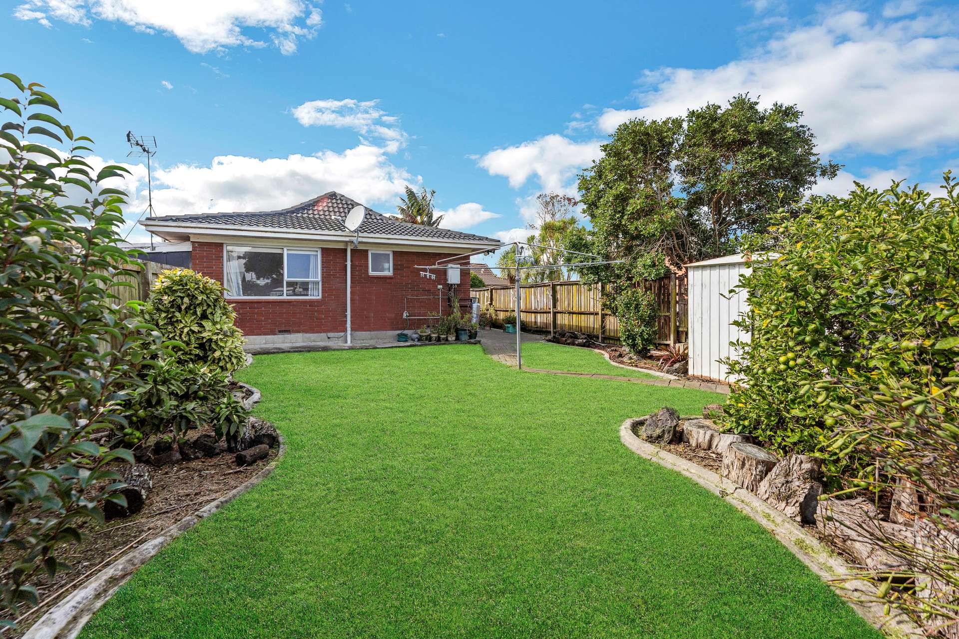 1/551A Weymouth Road photo 13