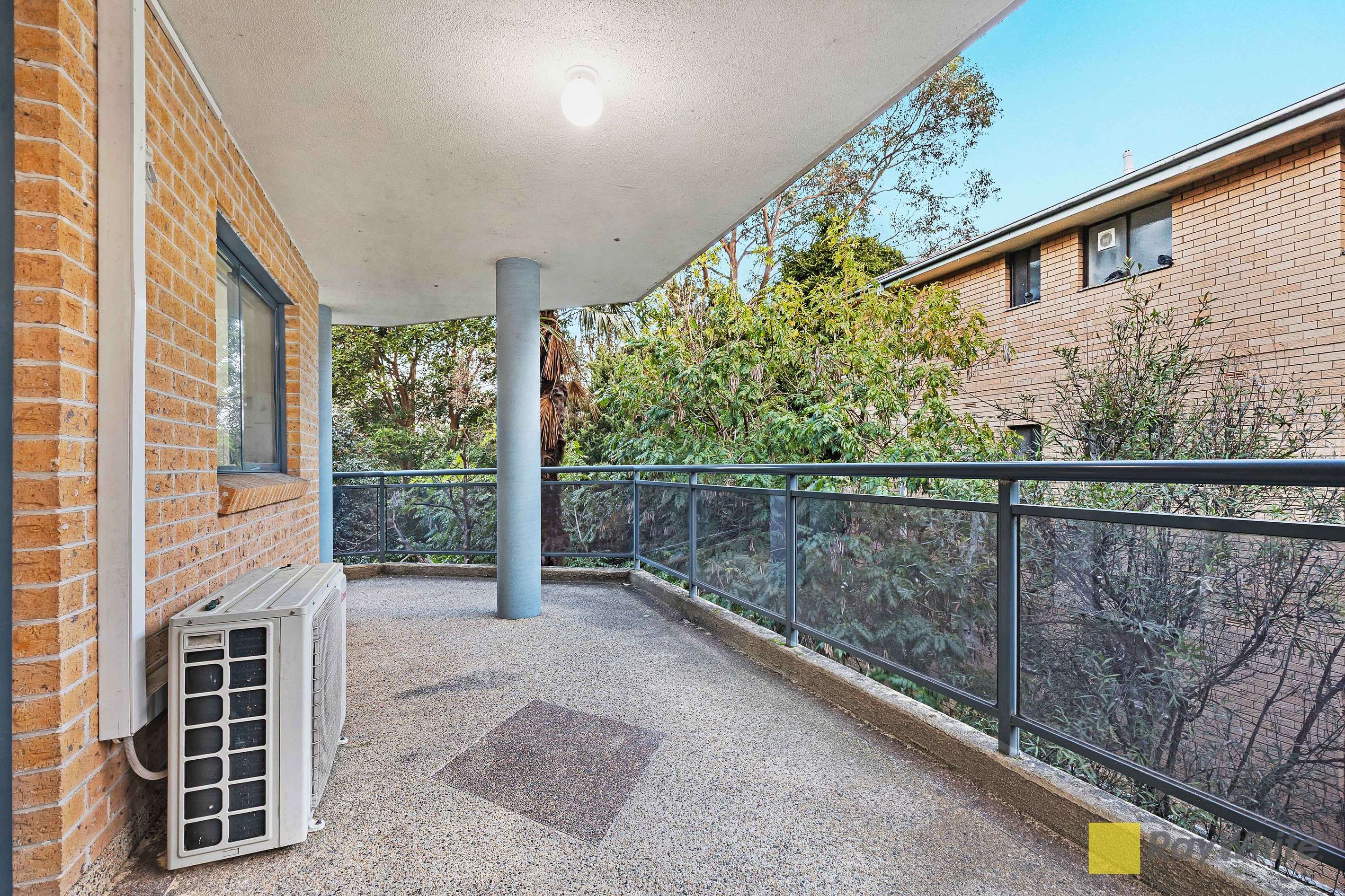 4/14 Queens Road, Westmead, NSW 2145