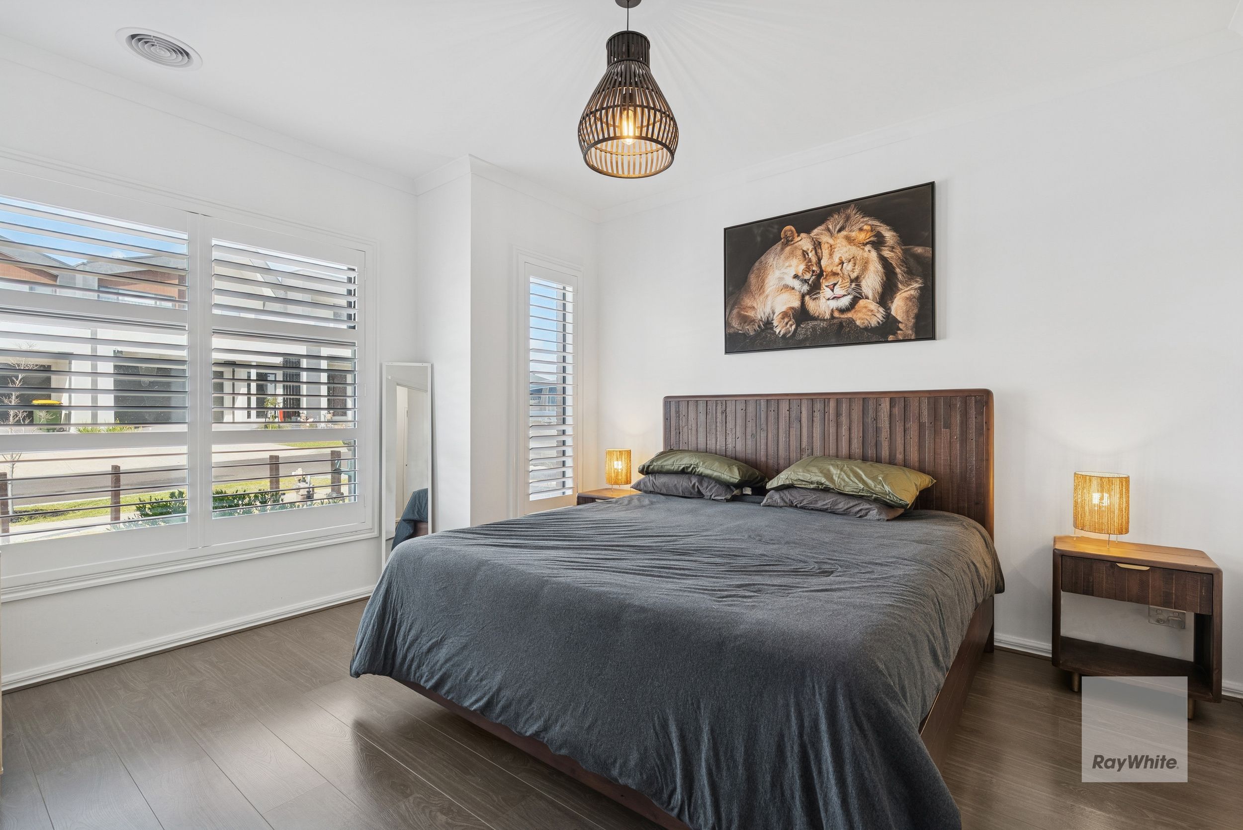 19 Woolspinner Crescent, Wyndham Vale, VIC 3024