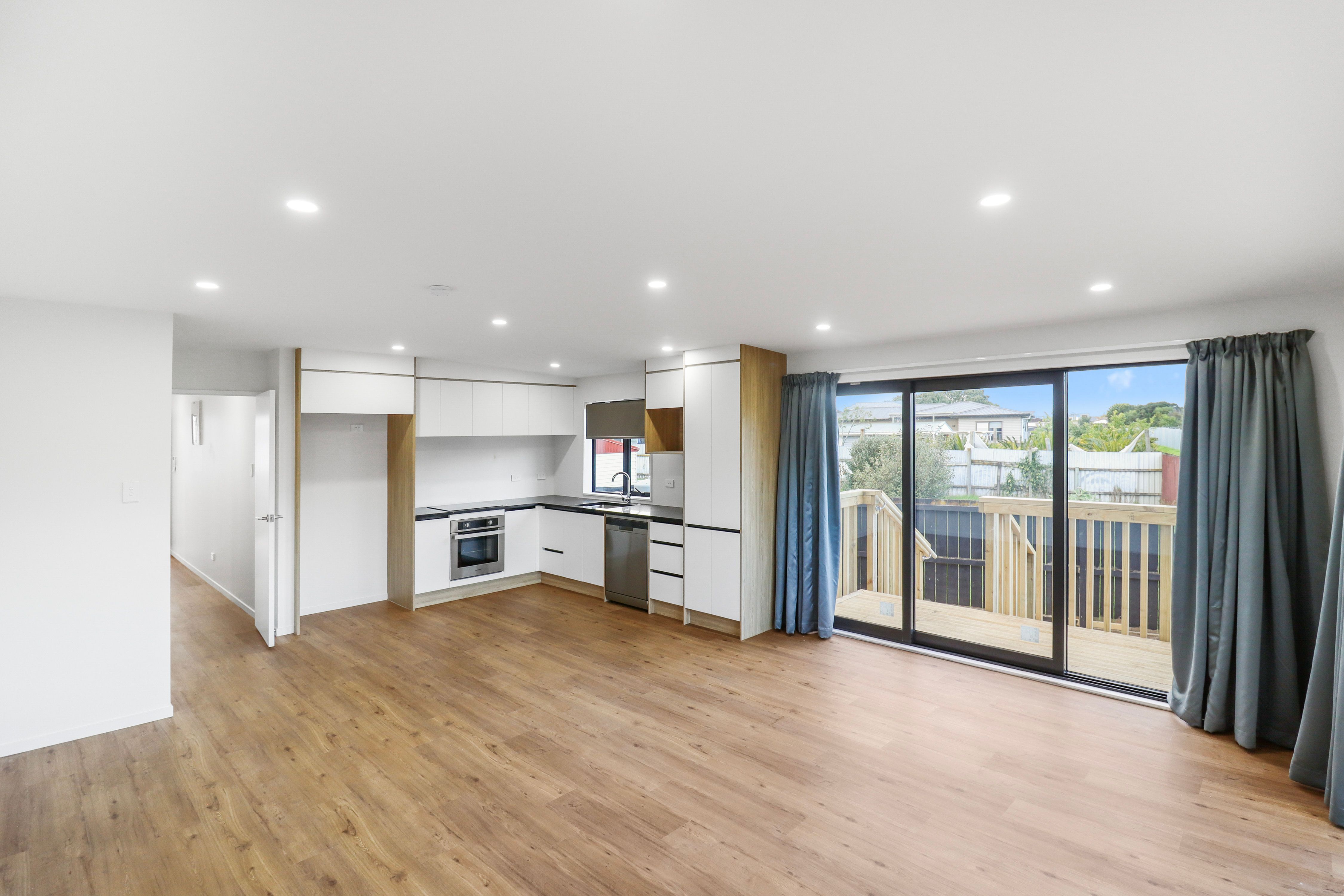 32D Tarata Crescent, Mangere Bridge, Manukau City