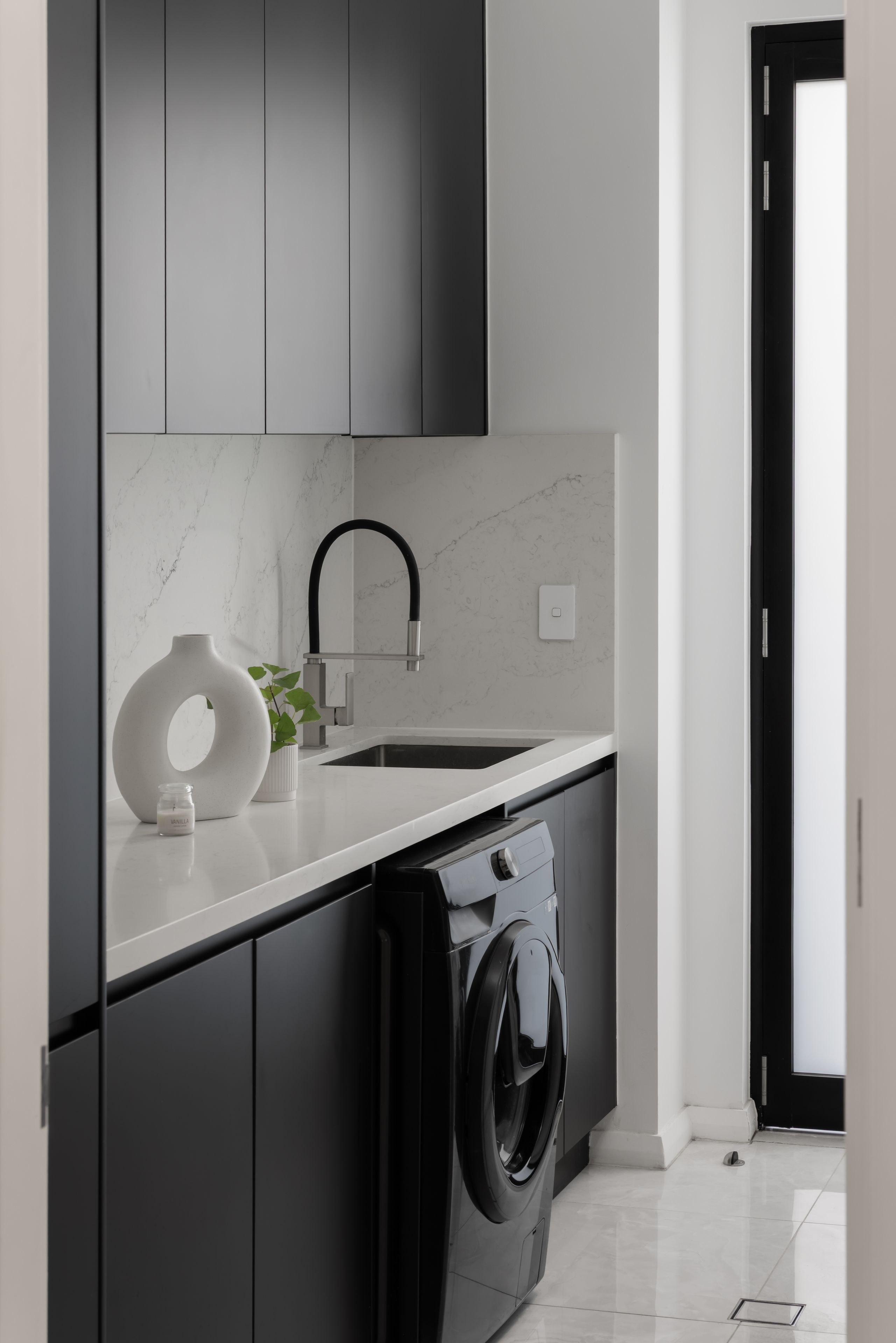 25 Duffy Street — photo 13 of 22