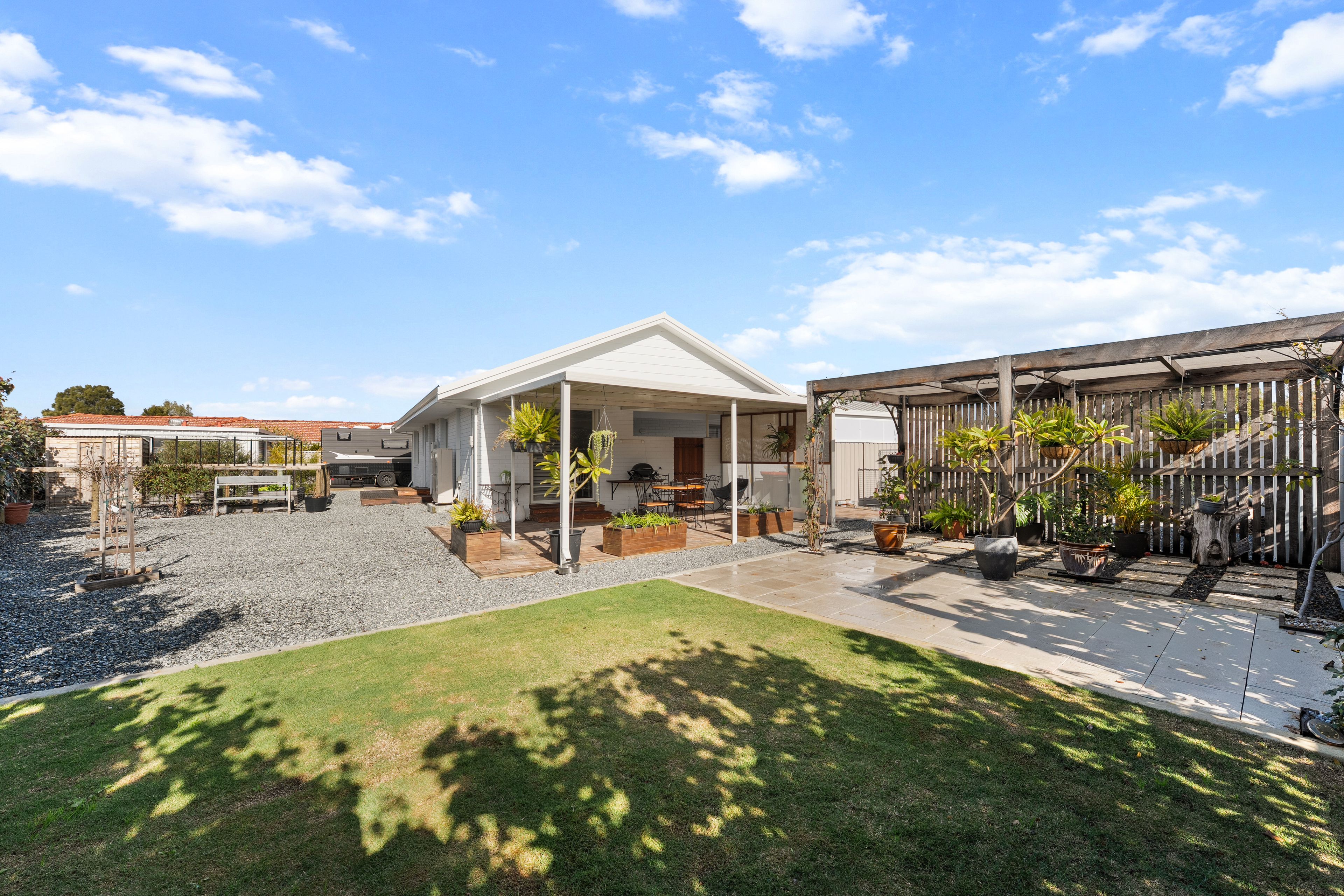 1 Allen Close — photo 25 of 30