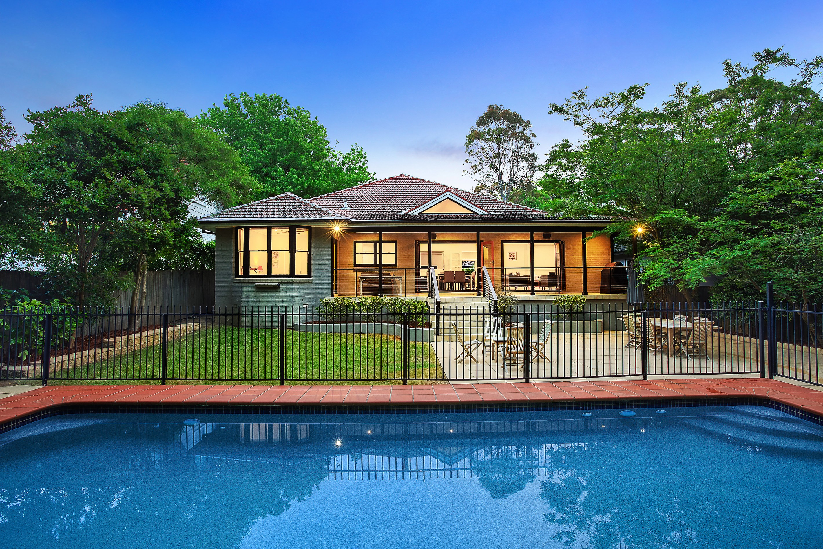 77 Fairlawn Avenue, Turramurra, NSW 2074