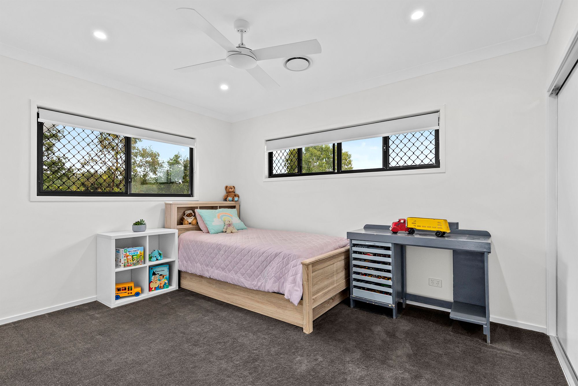 4 Sovereign Place — photo 15 of 23