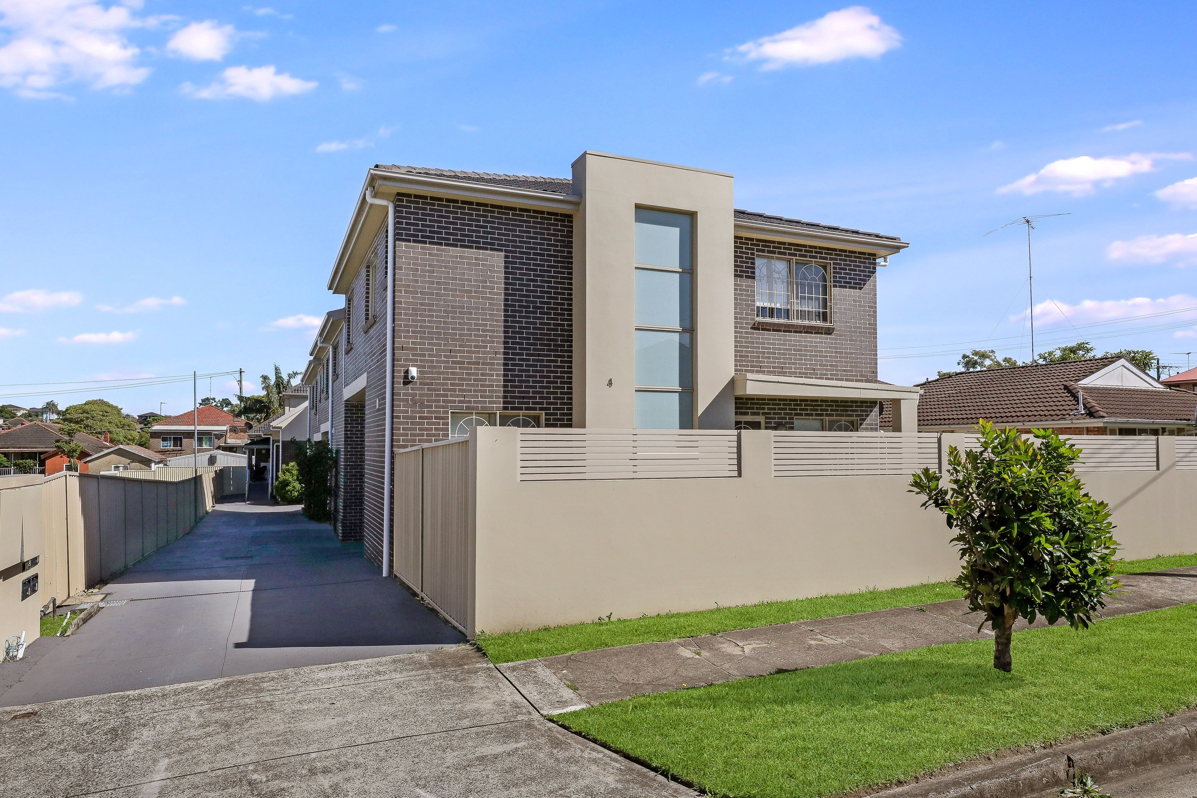 4 Romani Avenue, Hurstville NSW 2220