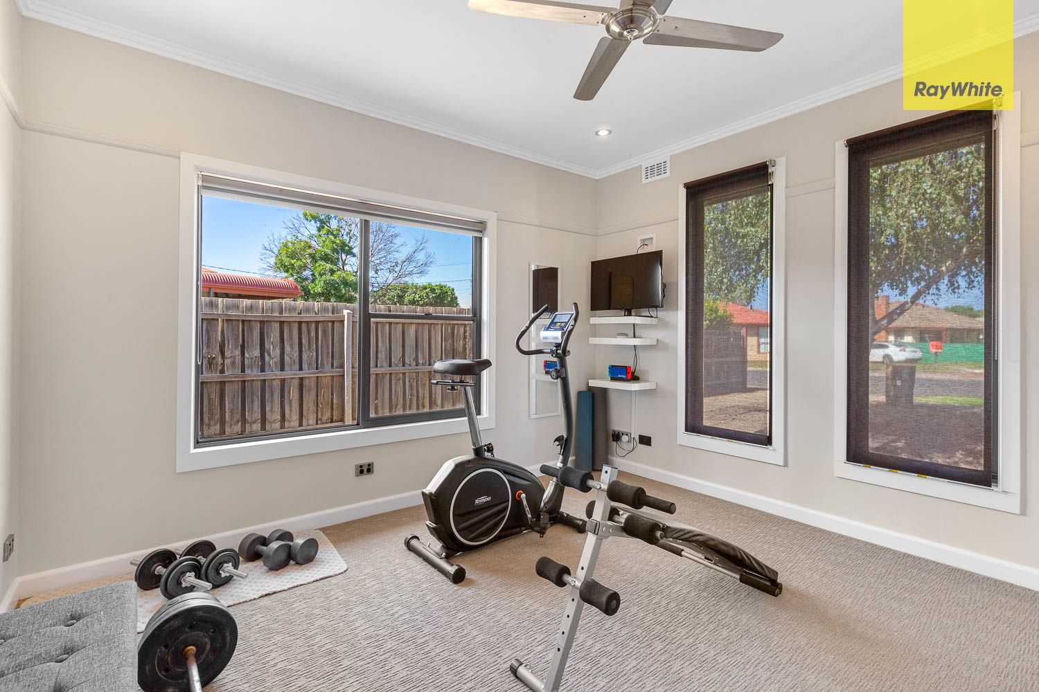 52 Young Street — photo 7 of 13