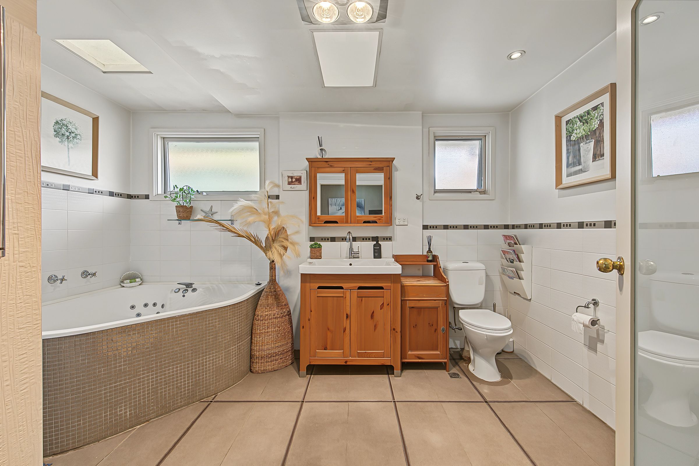32 Haines Avenue — photo 10 of 15