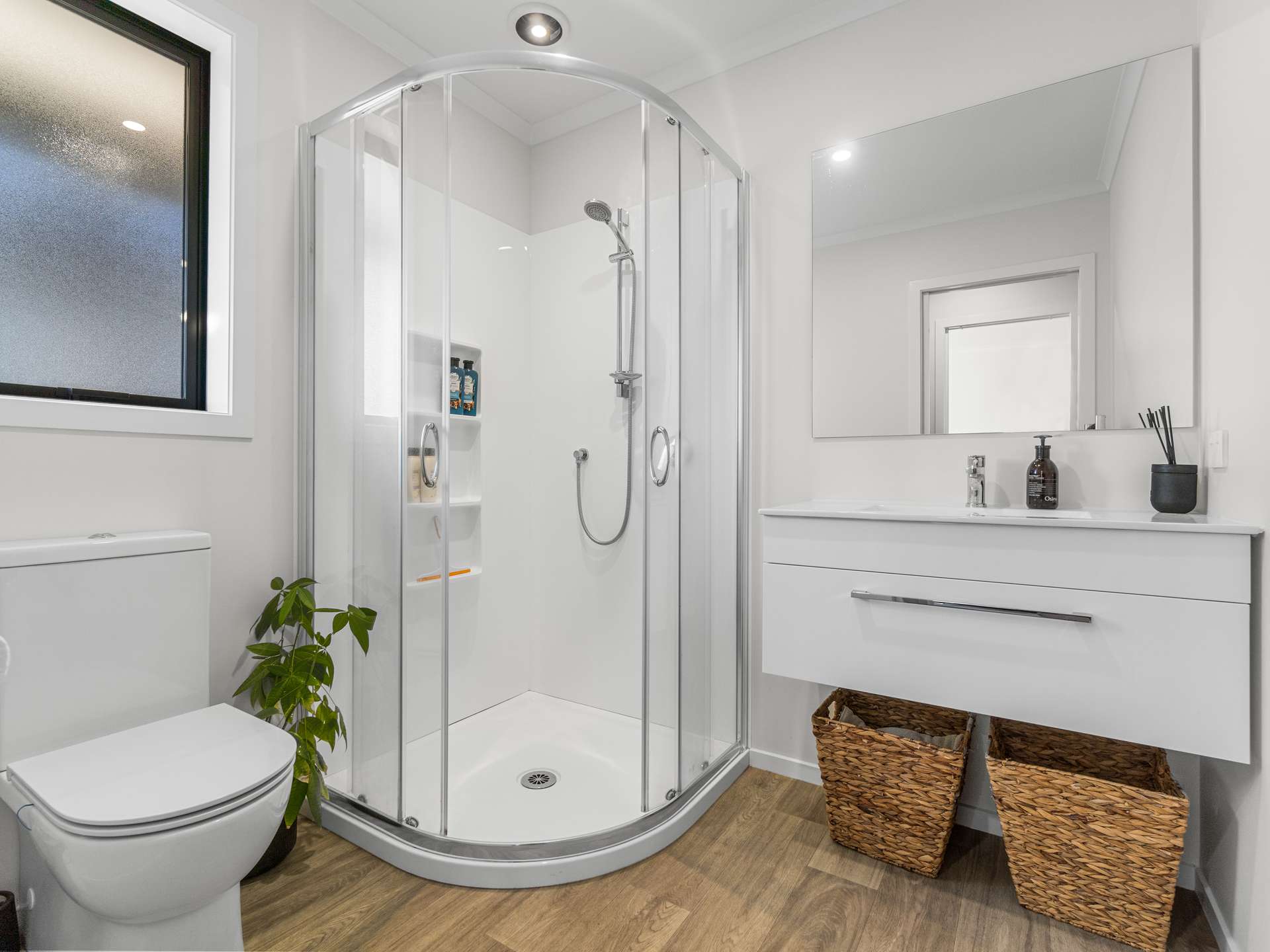 8 Jourdain Place photo 14