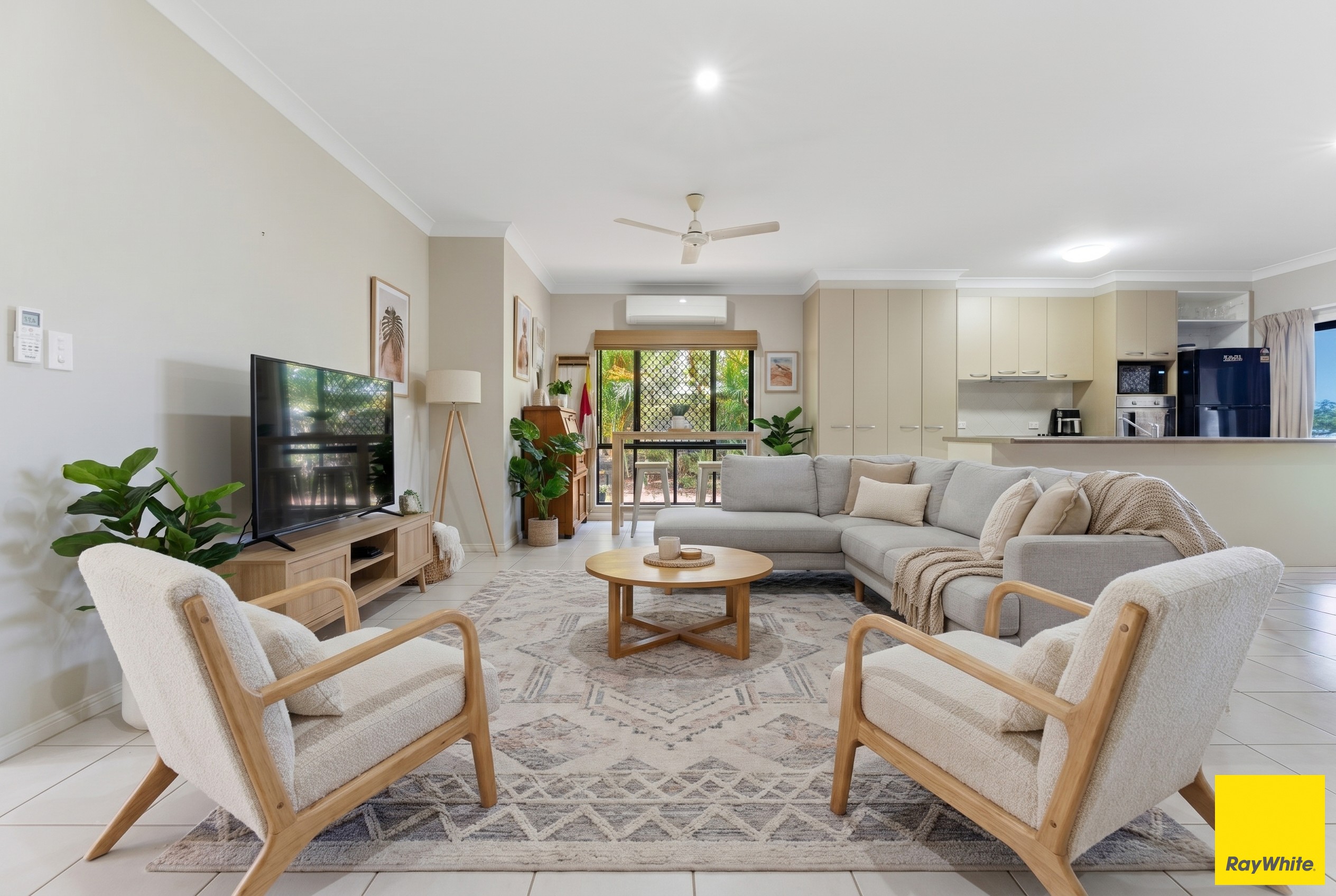 10 Sandover Close, Bentley Park, QLD 4869