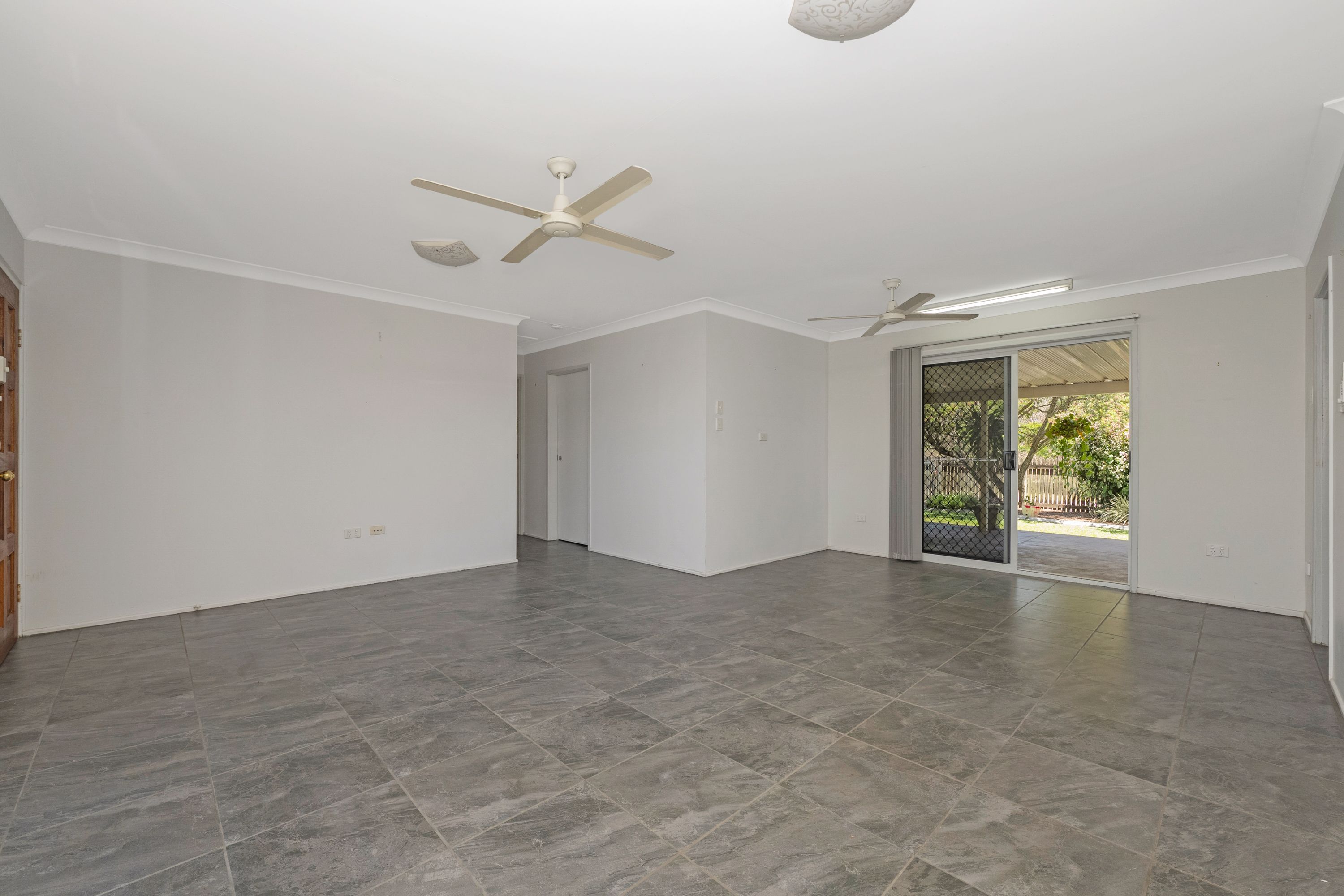 4 Calypso Court, Burdell, QLD 4818