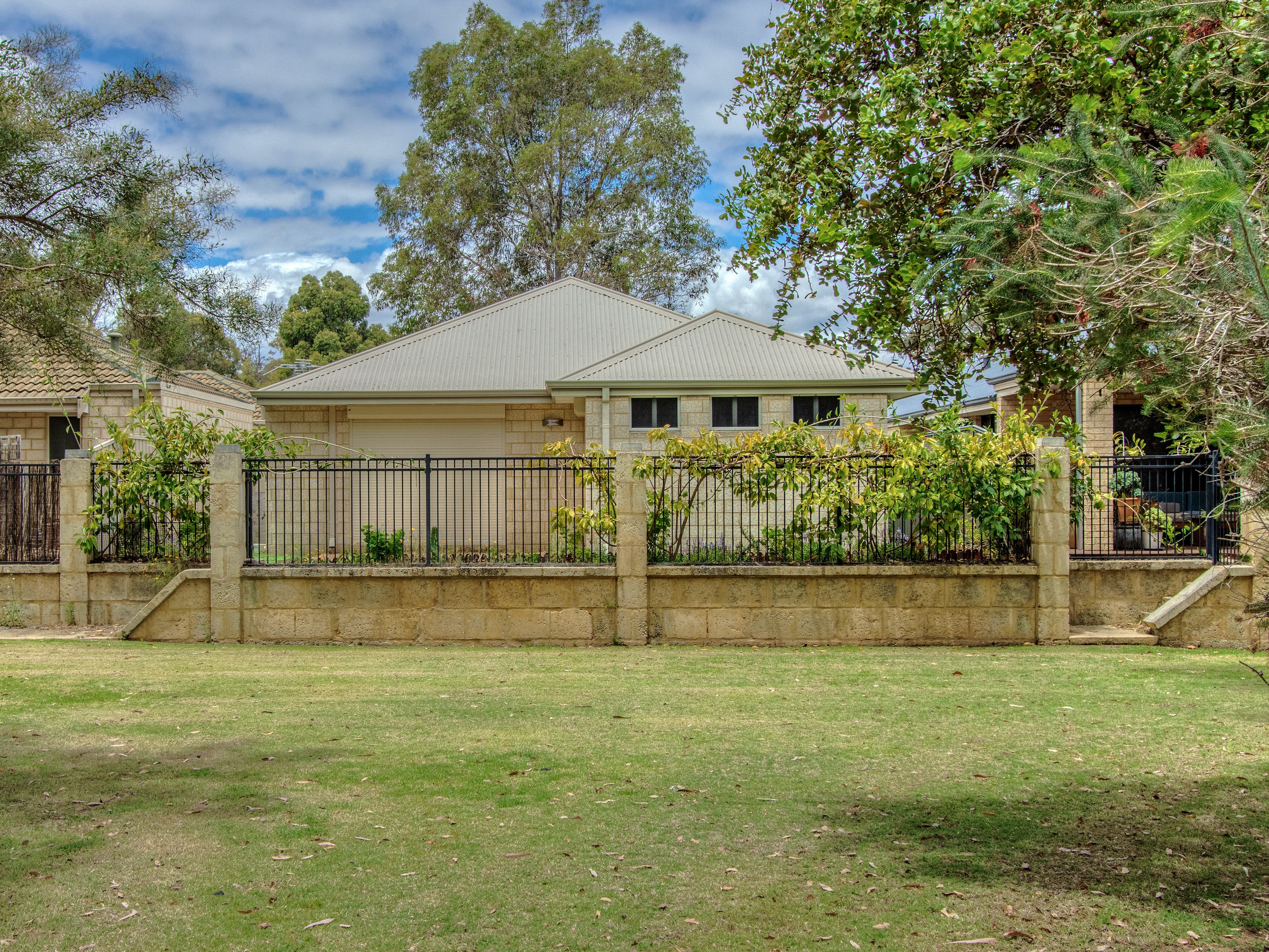 4 Hurley Way, Wellard, WA 6170