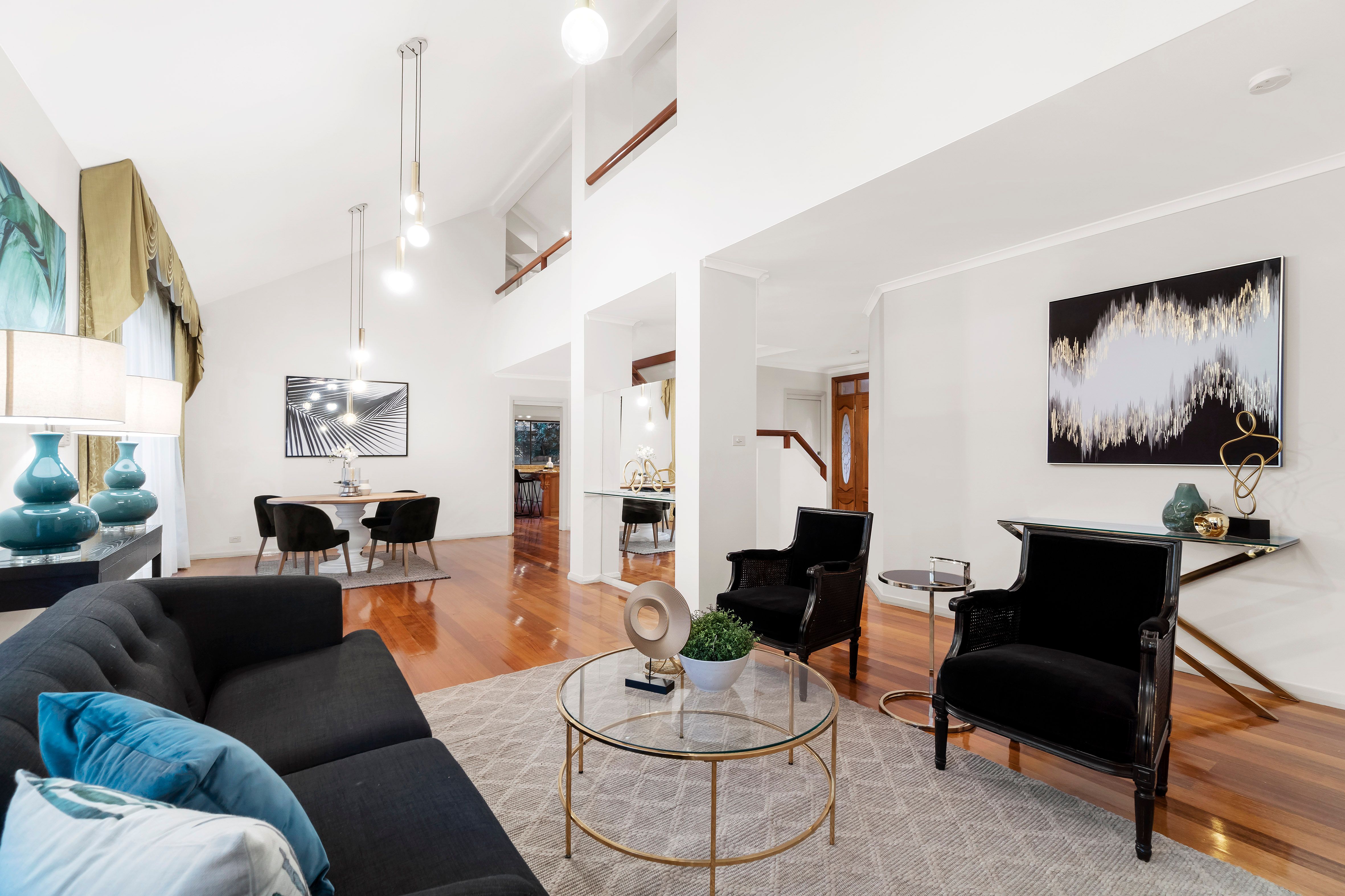 8 Sally Close, Wantirna South, VIC 3152