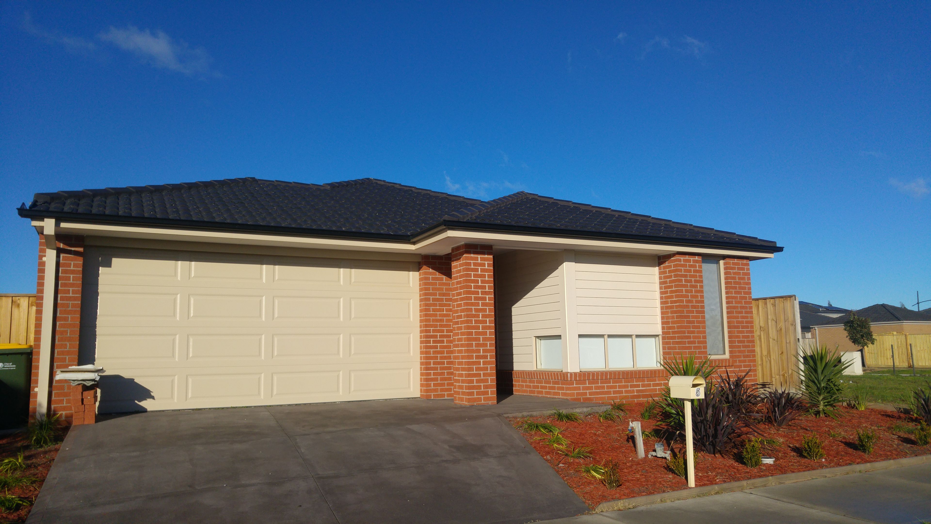 5 Hollaway Drive, Mernda, VIC 3754