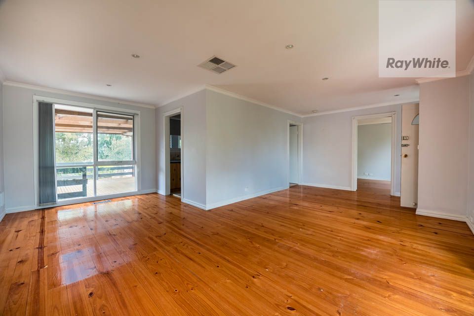 25 Tonelli Crescent, Mill Park, VIC 3082