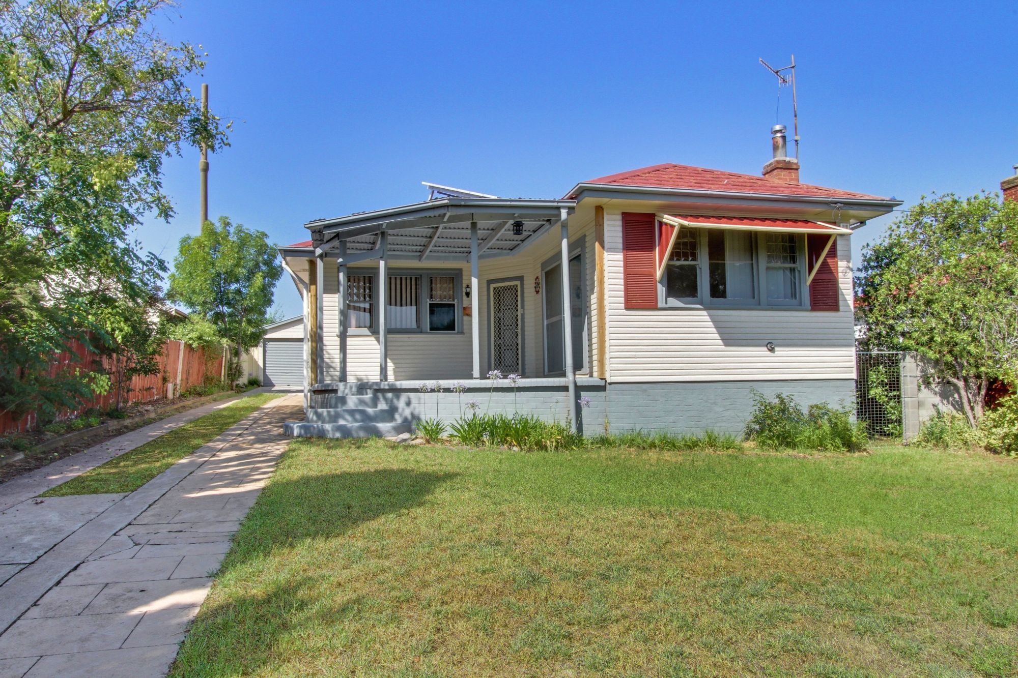 18 Elizabeth Street, Goulburn, NSW 2580