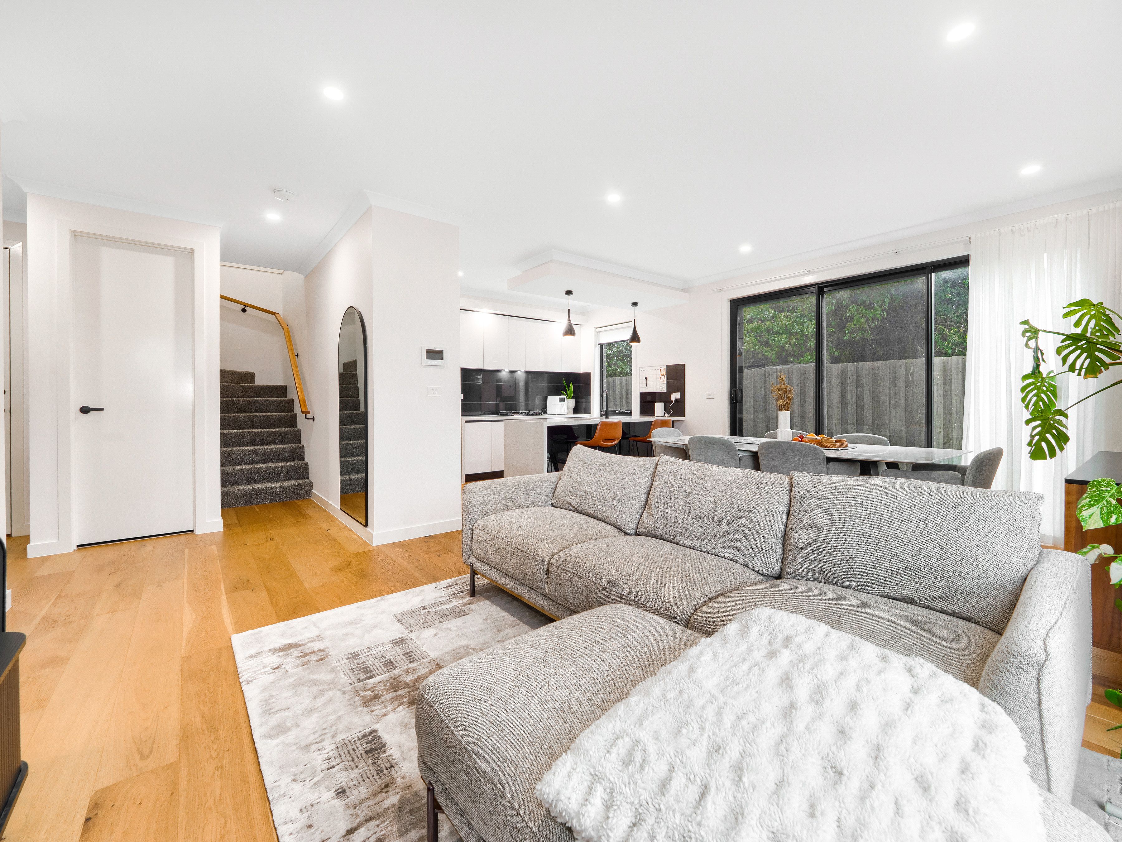 12a Cypress Court — photo 7 of 19