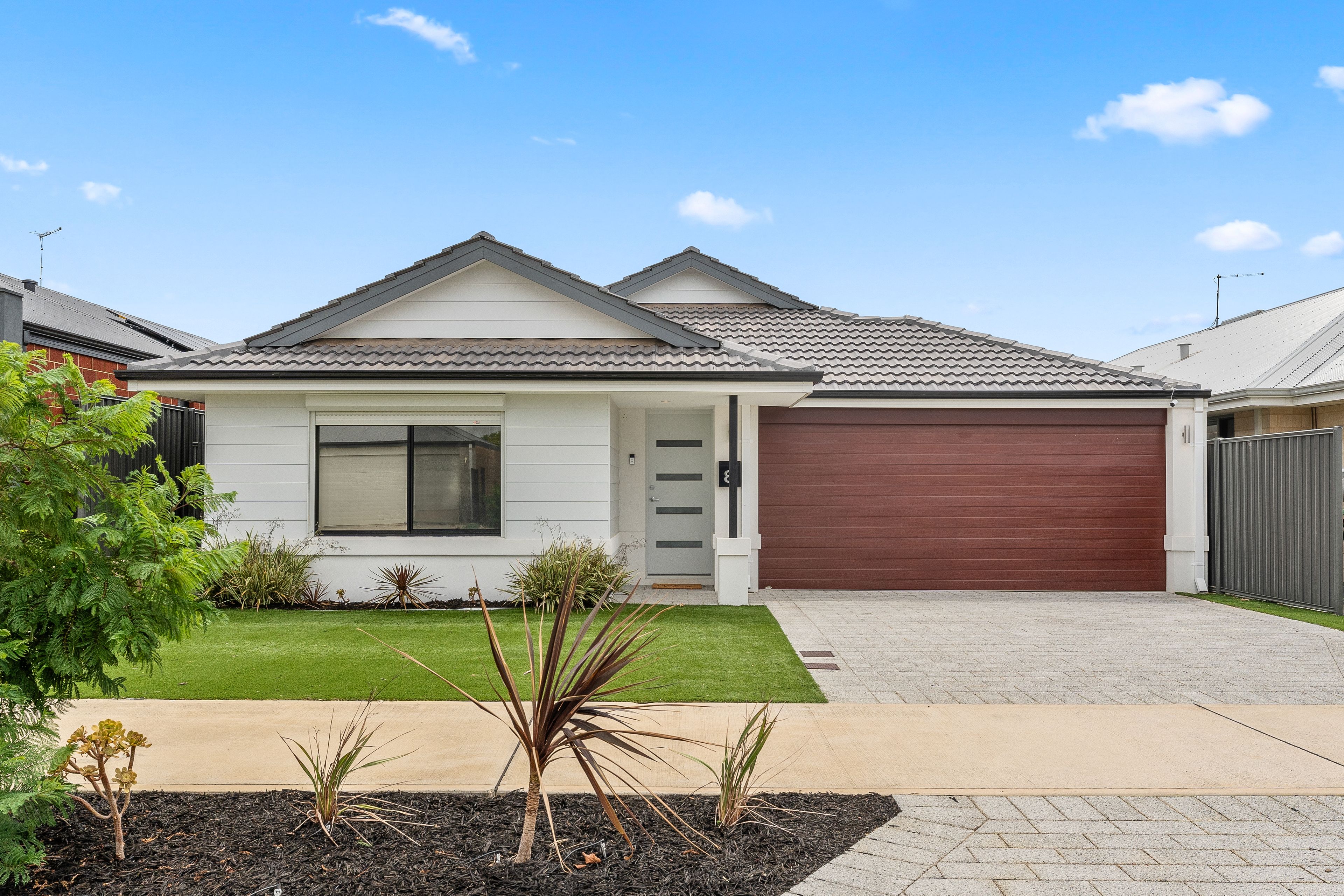 8 Variegate Road, Baldivis WA 6171