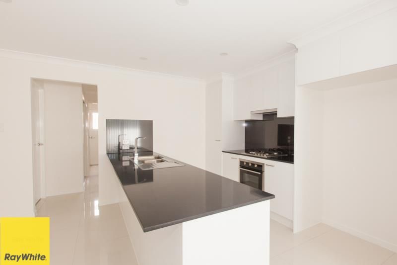 22 Sky Crescent " The Heights ", Pimpama, QLD 4209