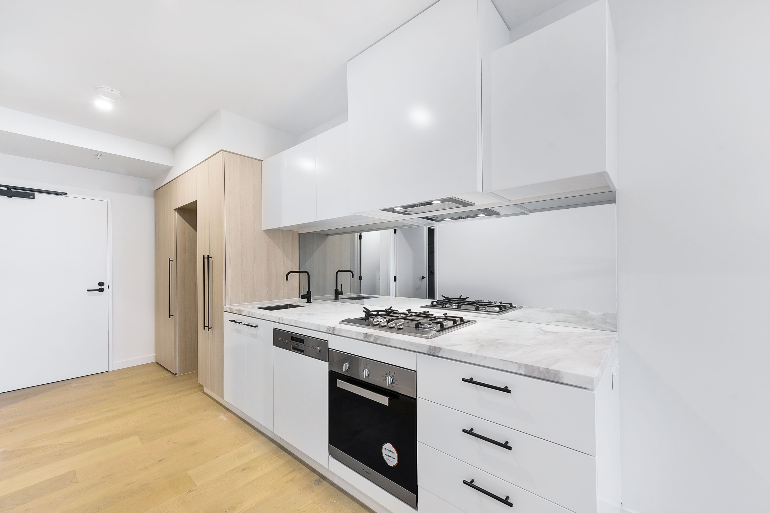 621/864 Blackburn Road, Clayton, VIC 3168