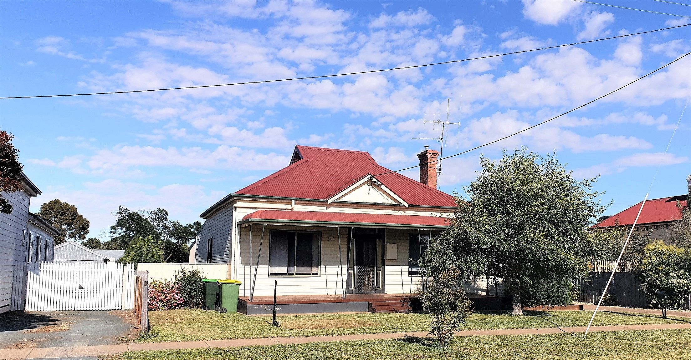 36 Queen Street, Rochester VIC 3561