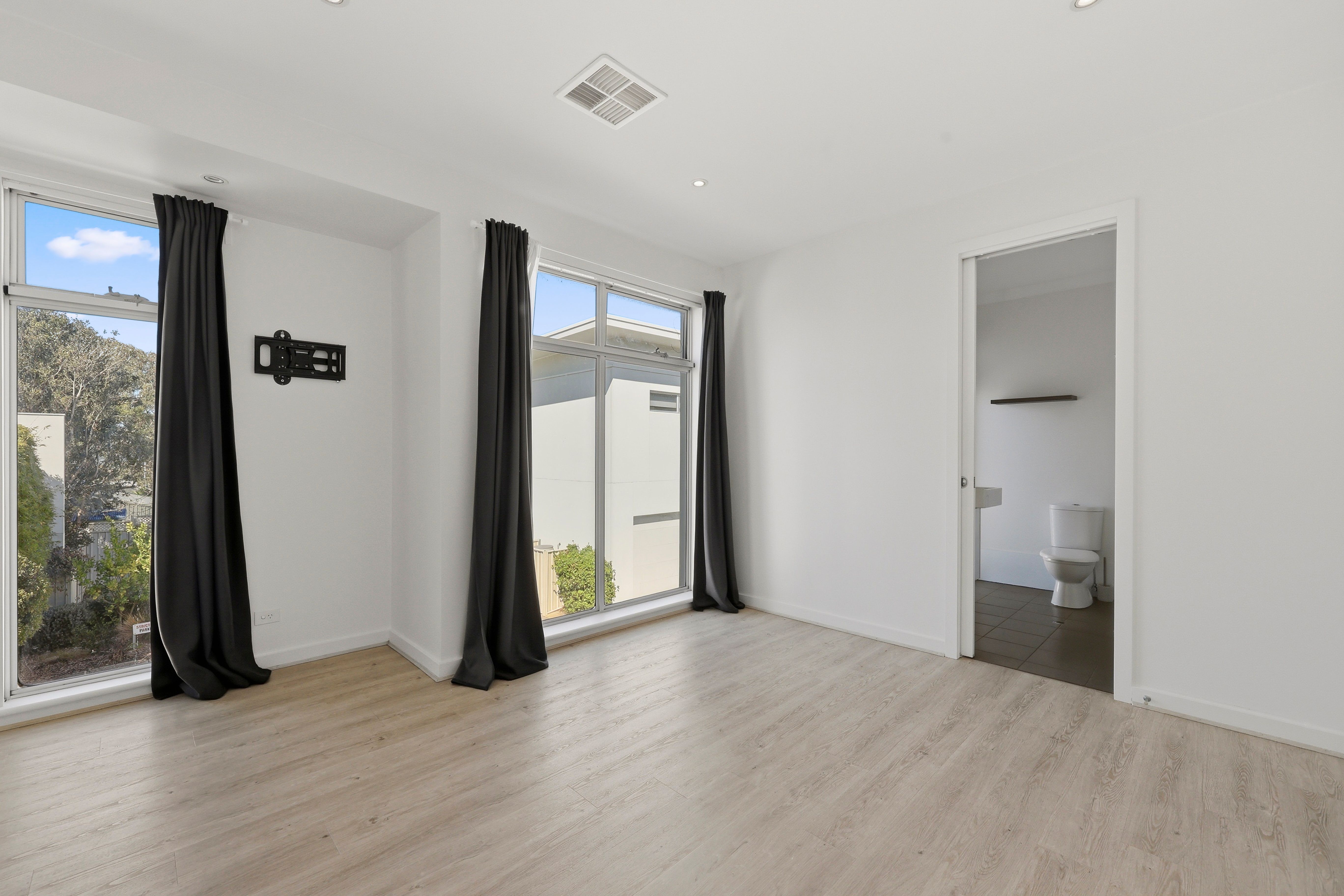 5/294-302 Port Elliot Road — photo 14 of 23