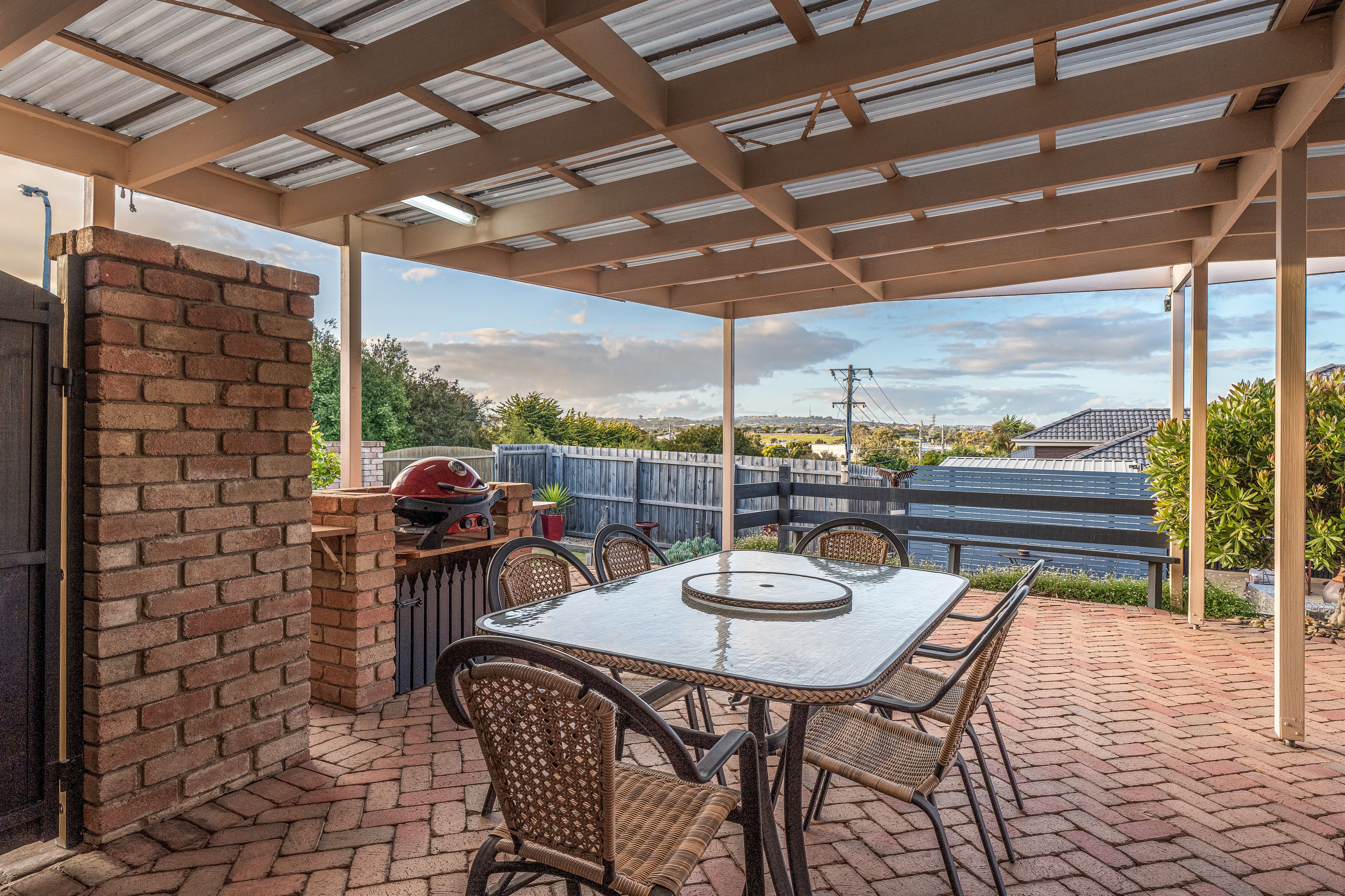 44 Moruya Drive, Grovedale VIC 3216