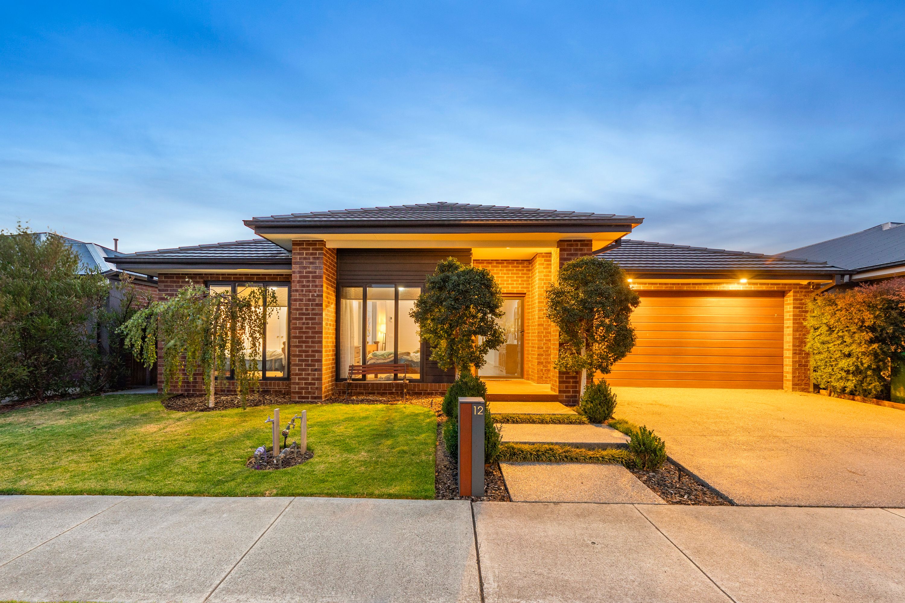 12 Oban Road, Officer South VIC 3809