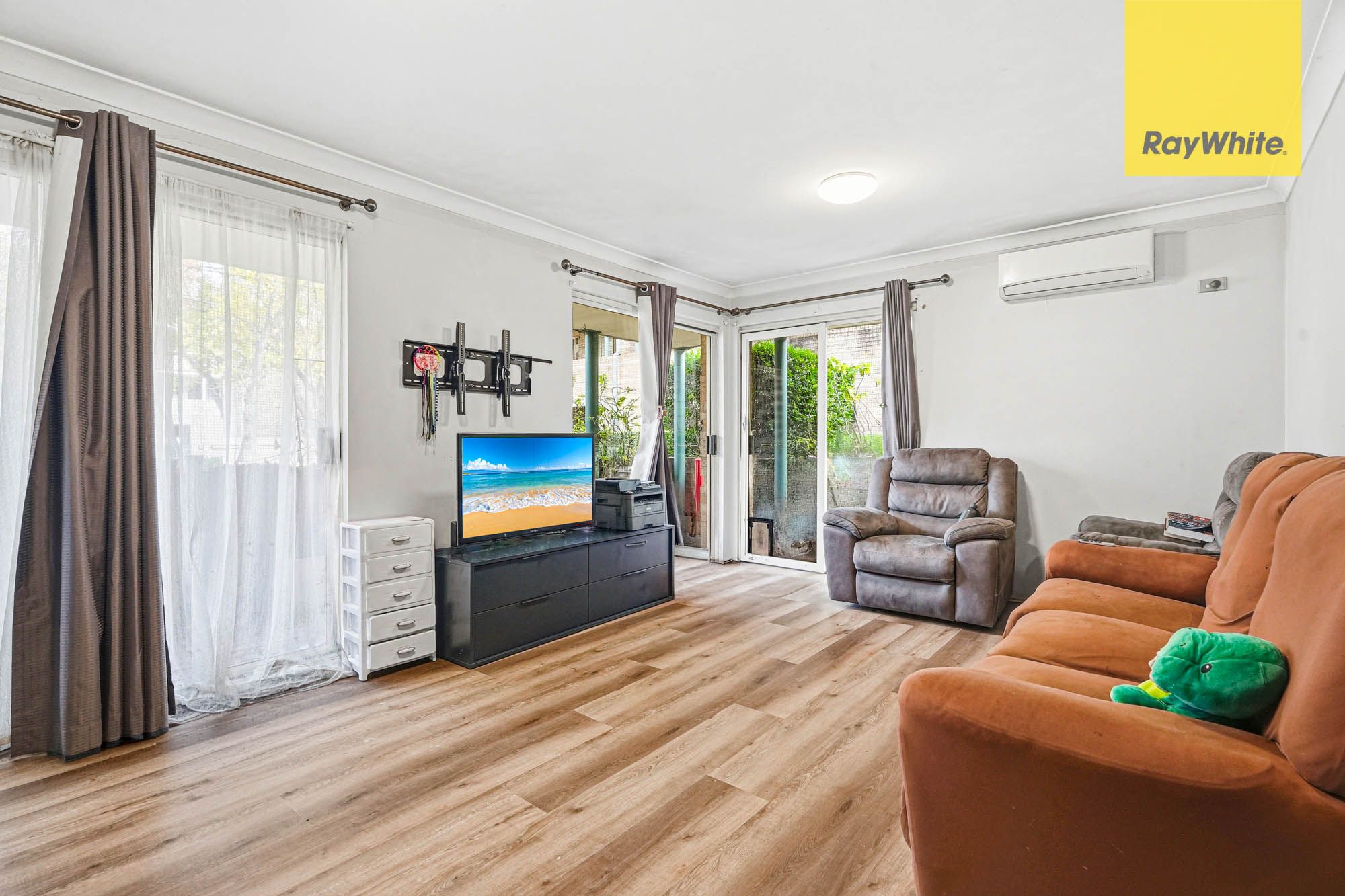 65/68 Macarthur Street — photo from Ray White Parramatta