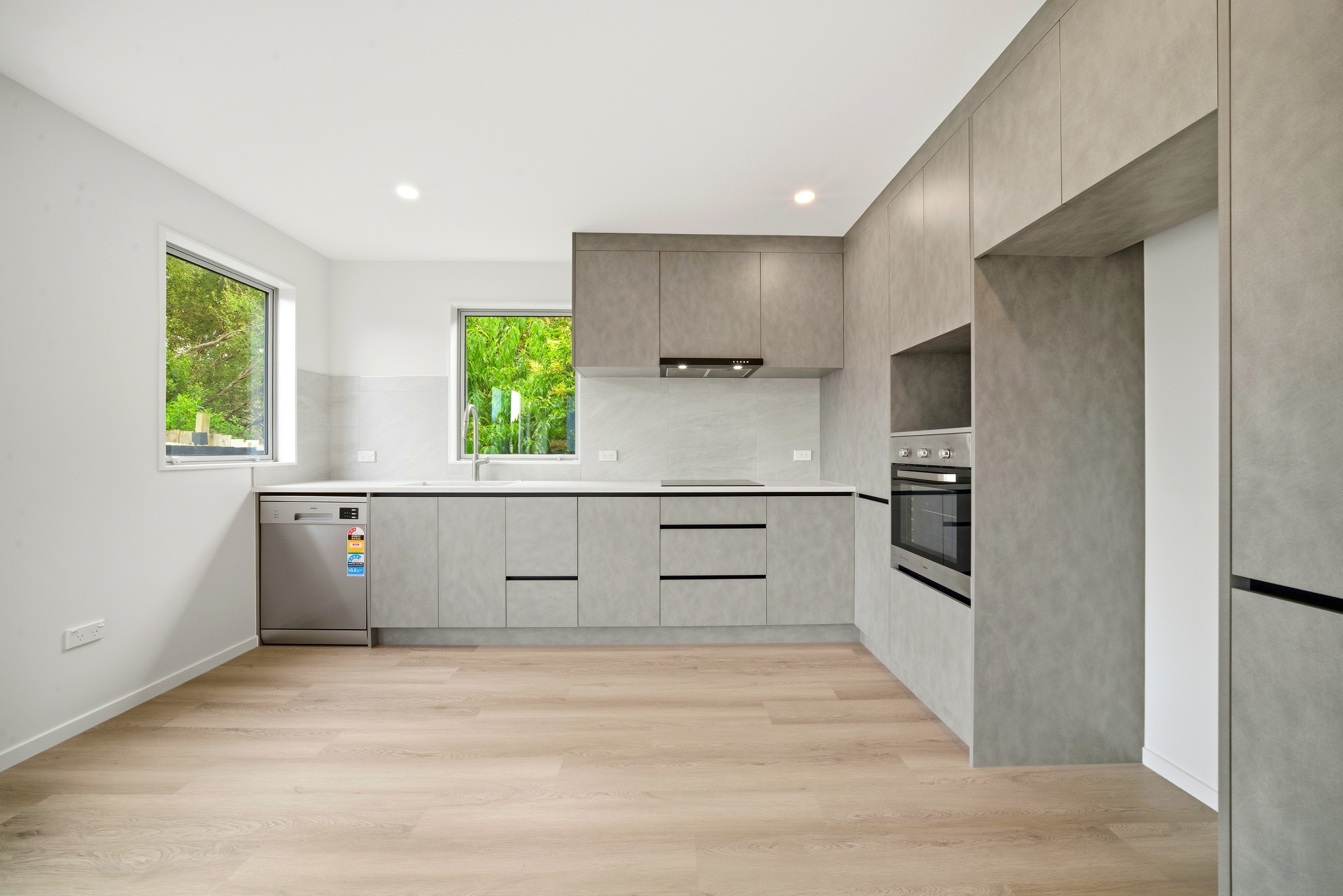 26E Trojan Crescent, New Lynn, Waitakere City