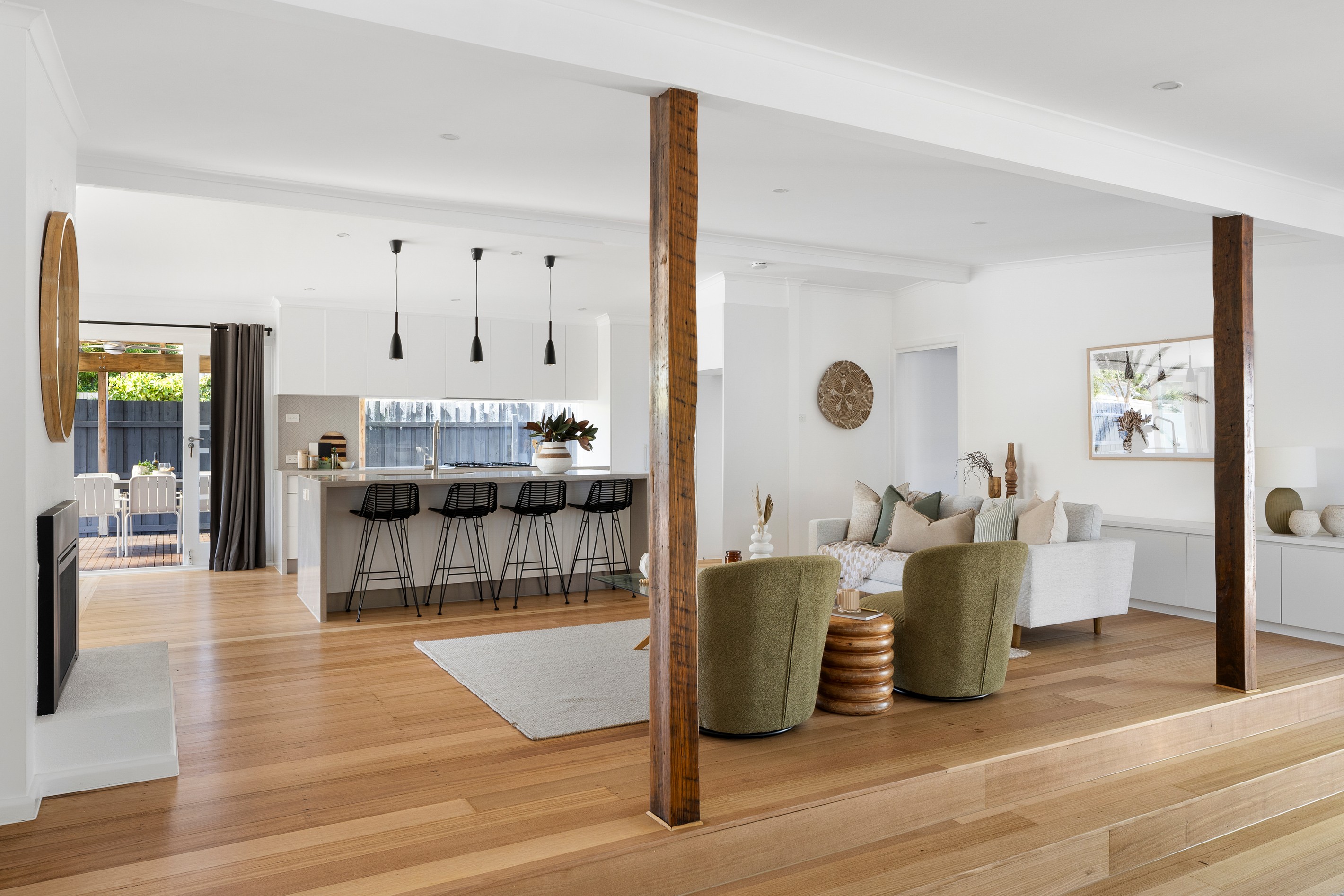 11 Stradbroke Avenue, Frankston South, VIC 3199