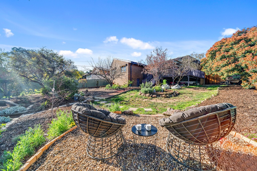 9 Crofts Crescent, Spence, ACT 2615