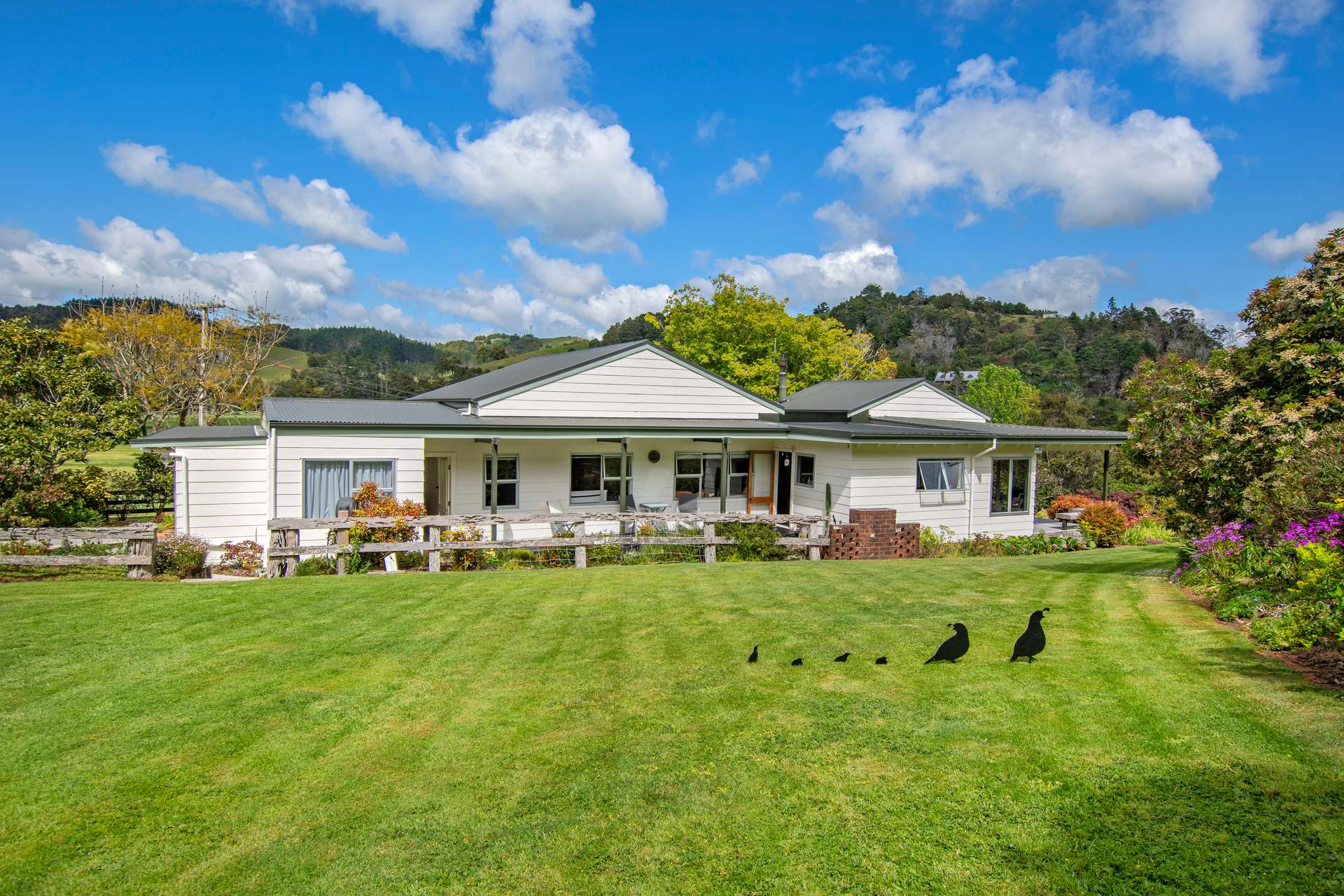 1366 Hukerenui Road photo 40