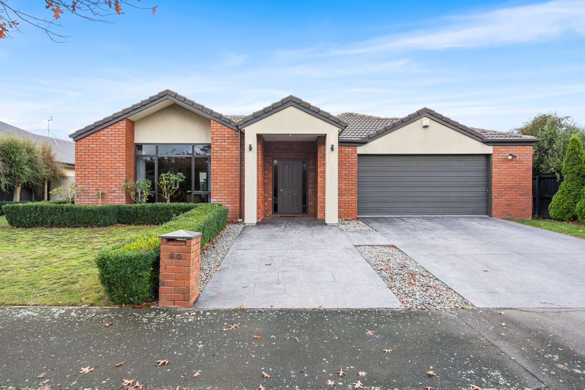 60 Rothesay Road photo 0