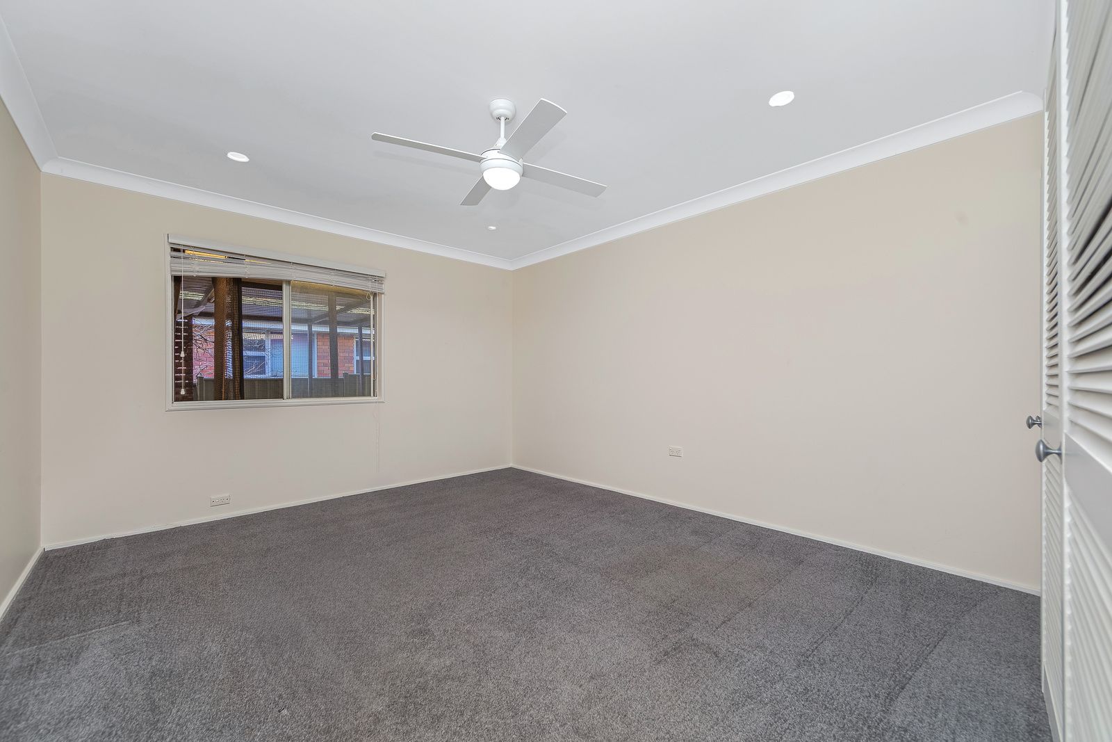 17 Karloo Road — photo 8 of 23