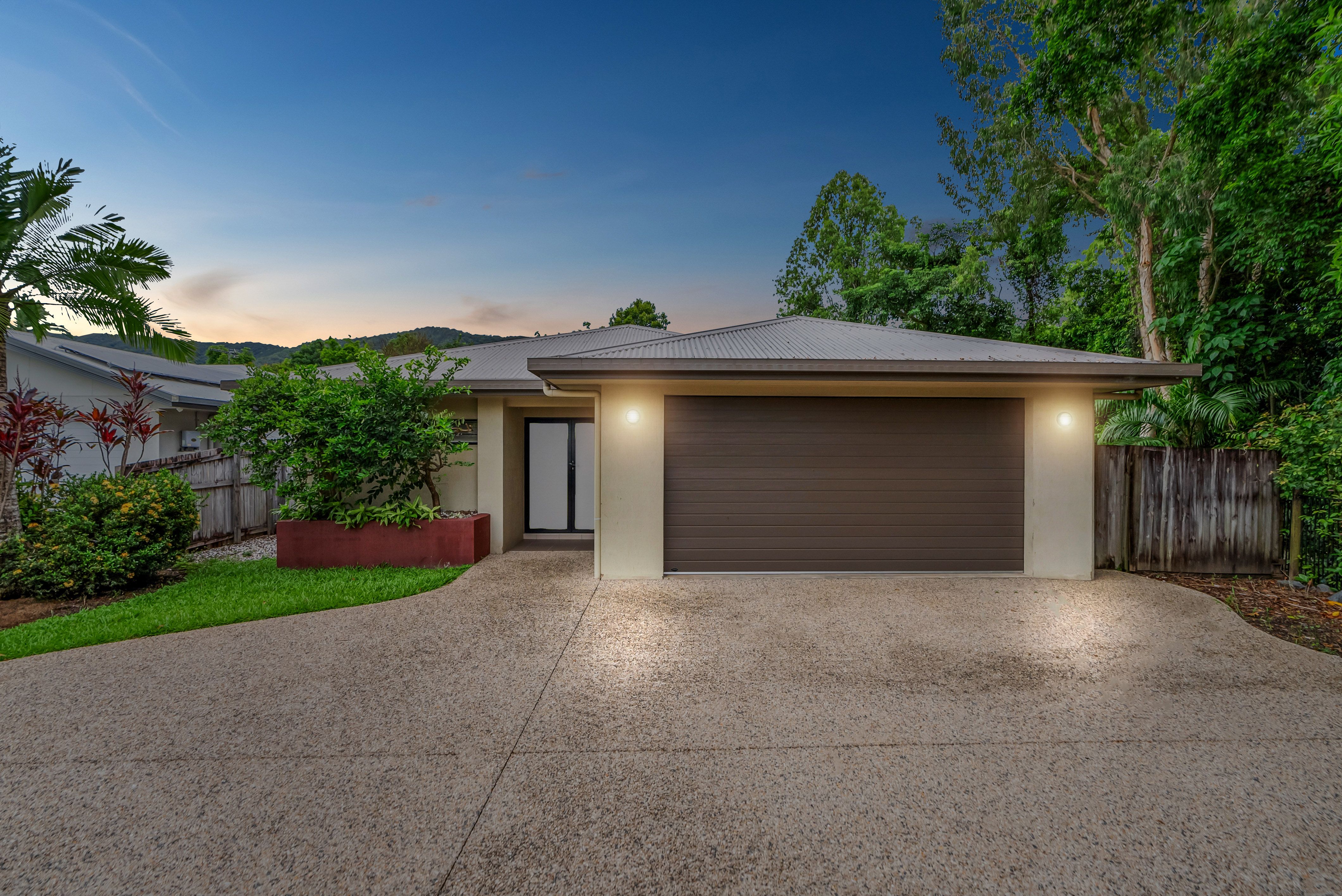 12 Petrie Close, Kewarra Beach, QLD 4879