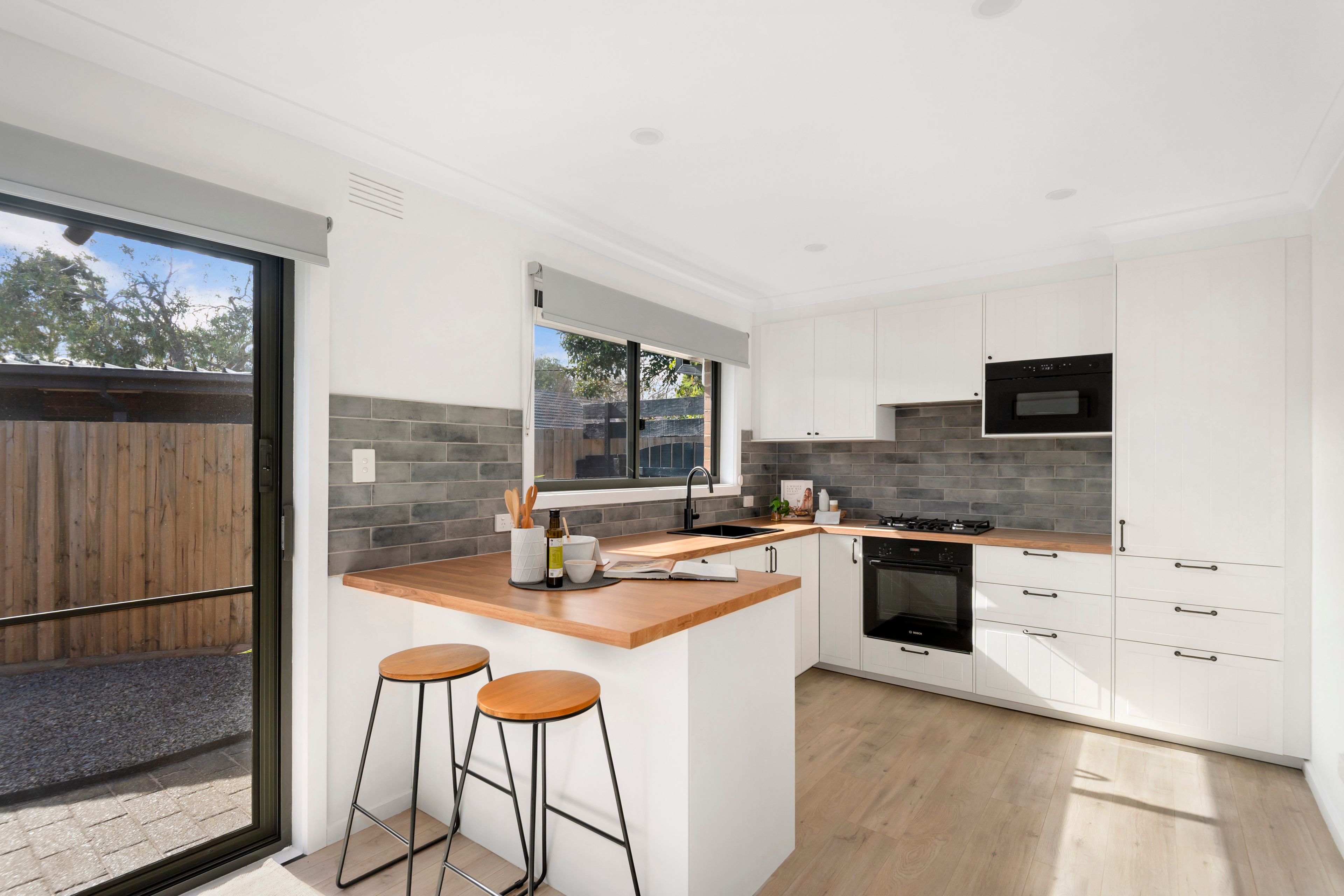 3 Emora Court — photo 4 of 11