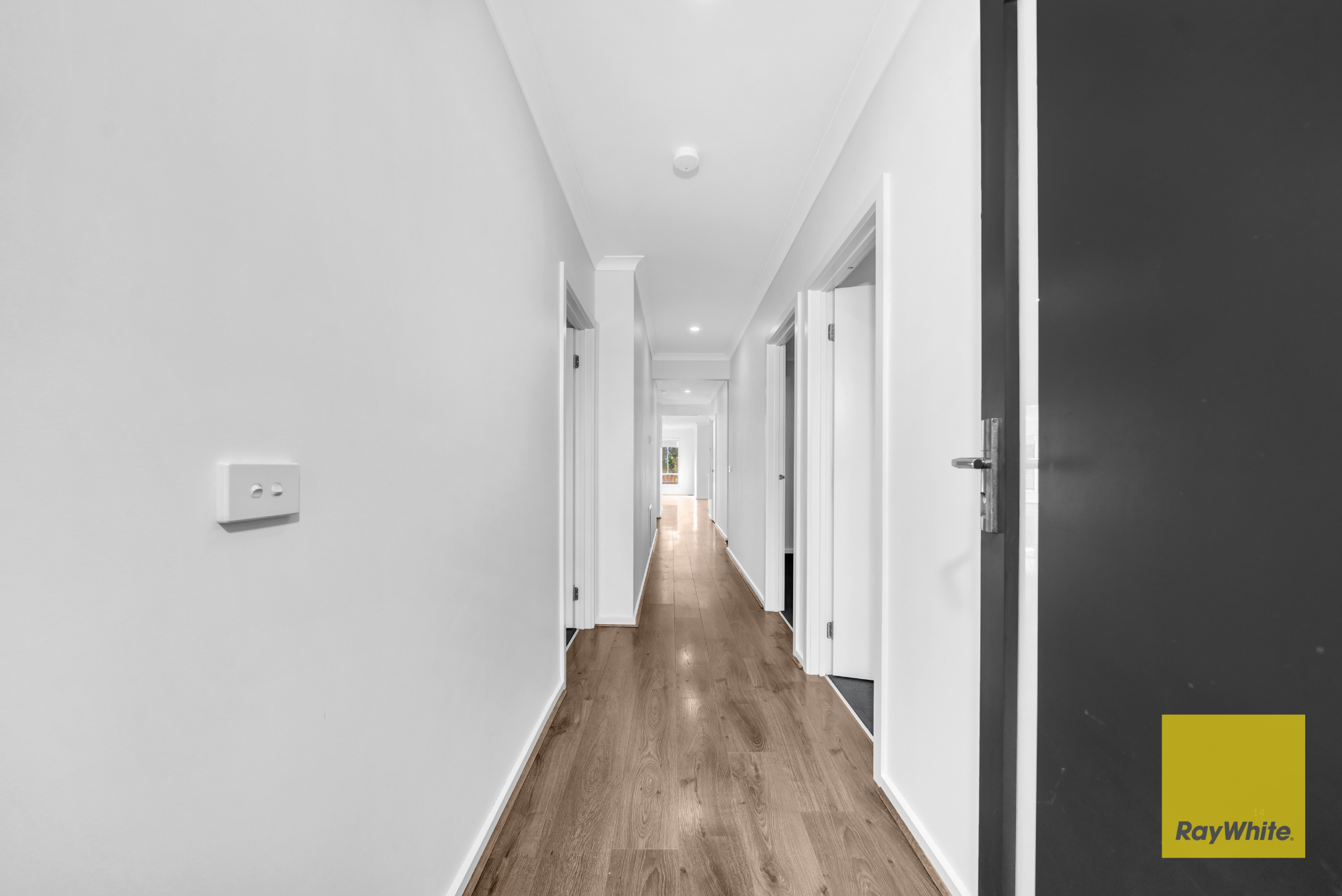 18 Myrtleleaf Street — photo 7 of 16