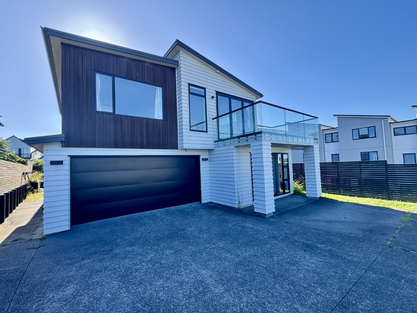 55 Te Oneroa Way, Long Bay, North Shore City