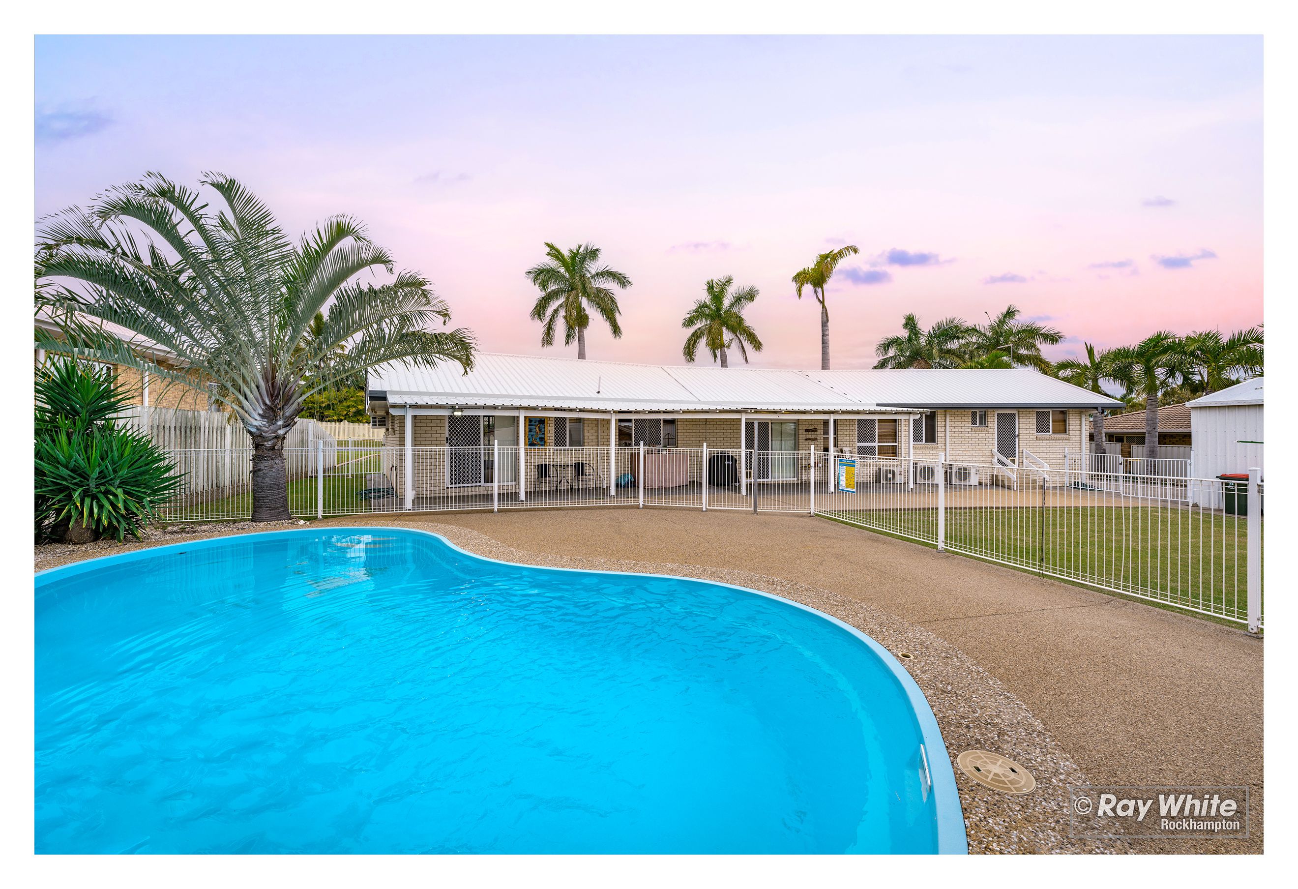 75 Kingfisher Parade, Norman Gardens, QLD 4701