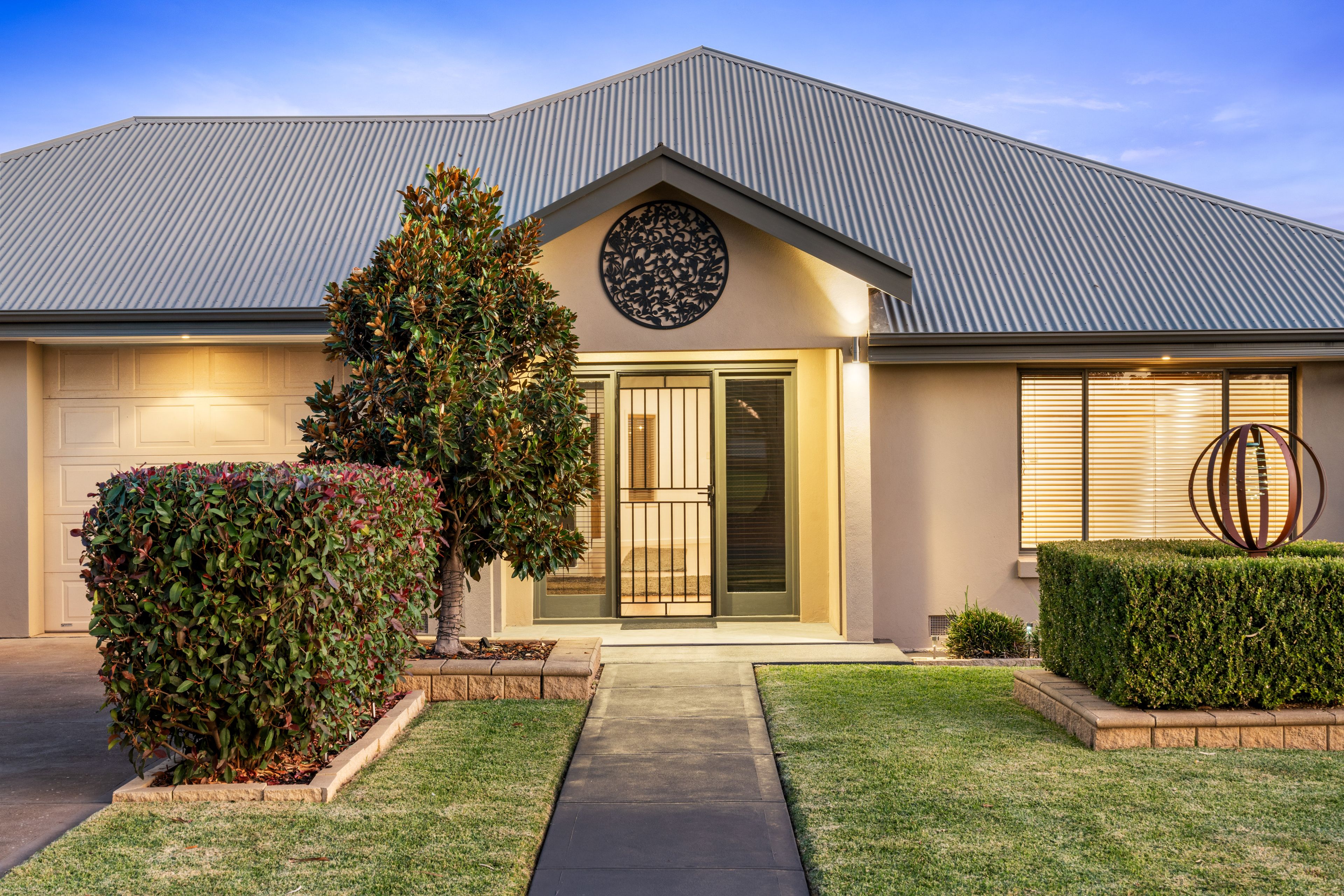 9 Murray Avenue, Clearview, SA 5085